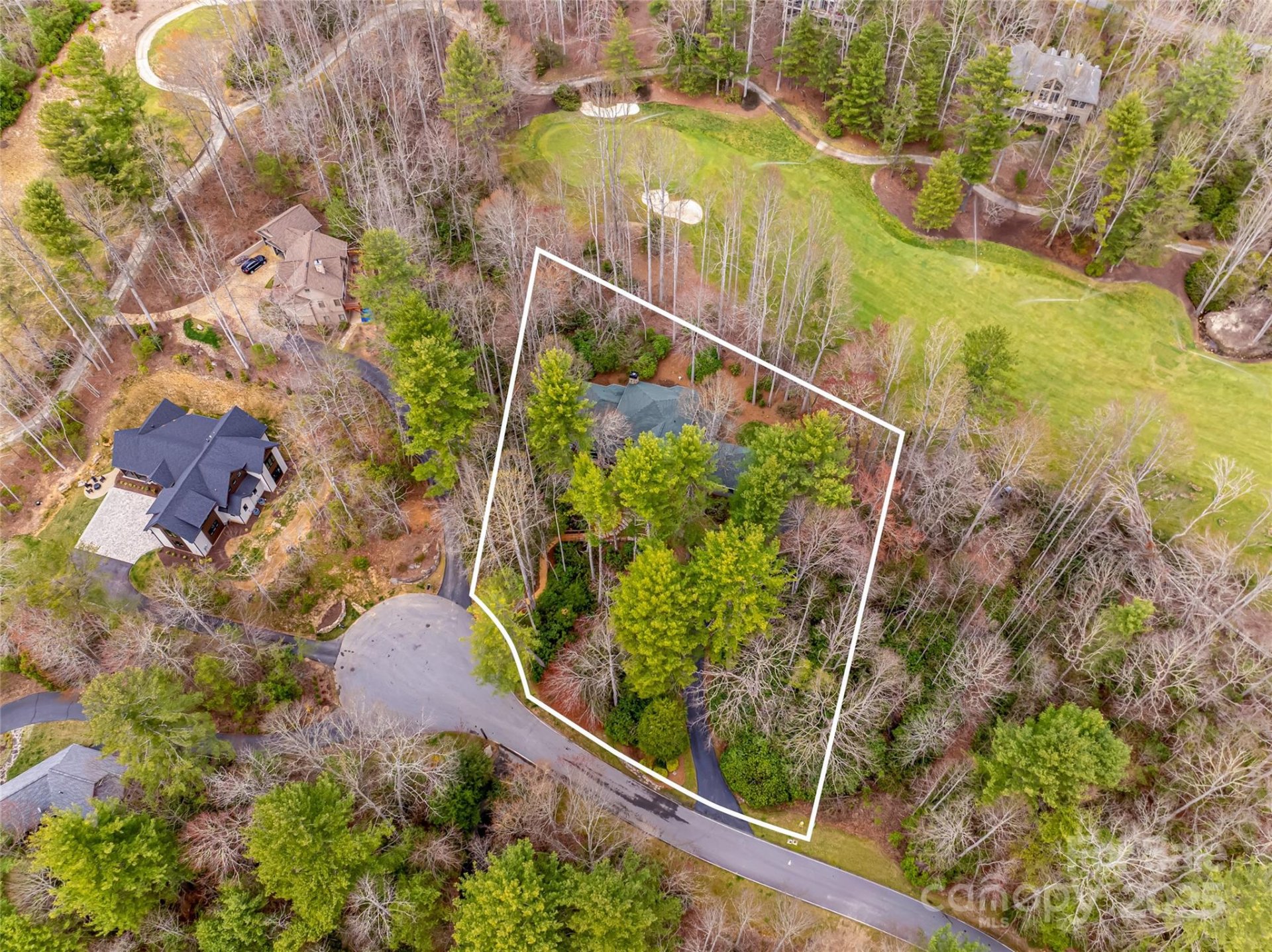 Property image 2 at 212 Shadybrook Trail, Hendersonville, NC 28739