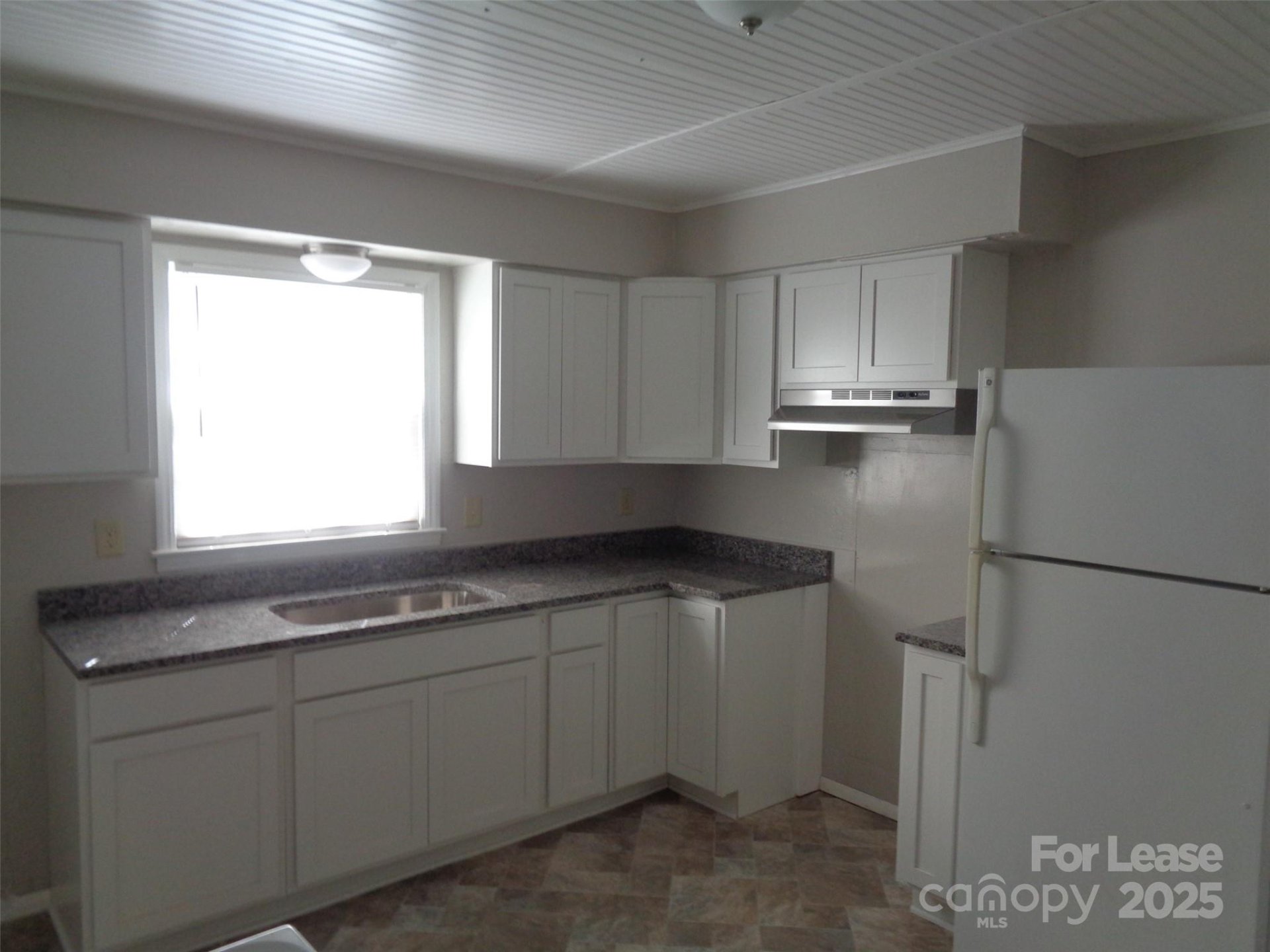 Property image 5 at 524 Echodale Drive, Charlotte, NC 28217