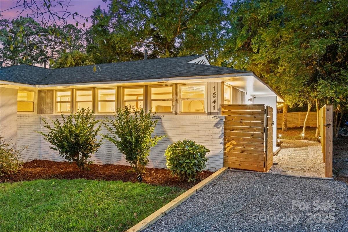 1539 Walton Road