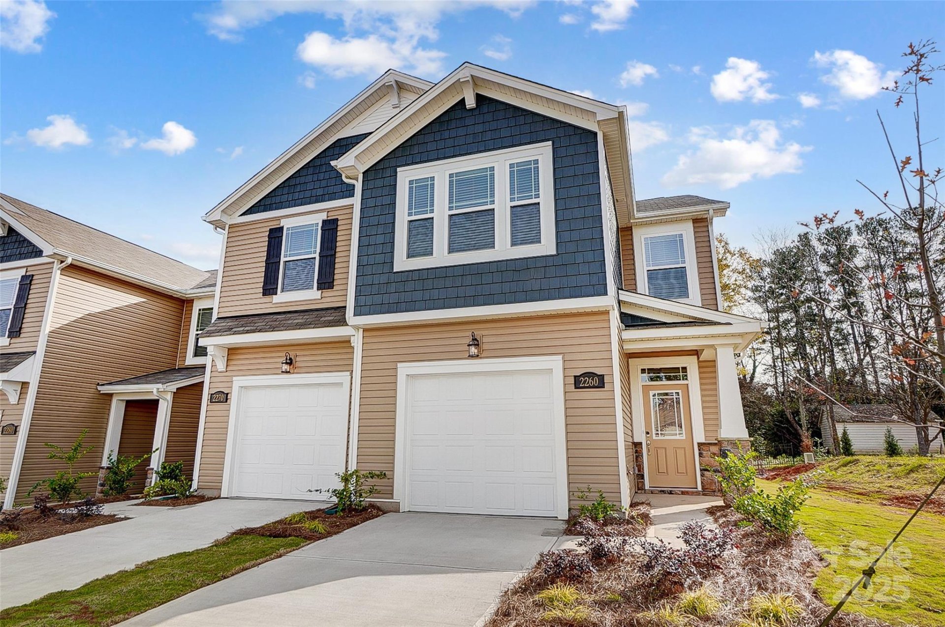 2395 Hedgecliff Road