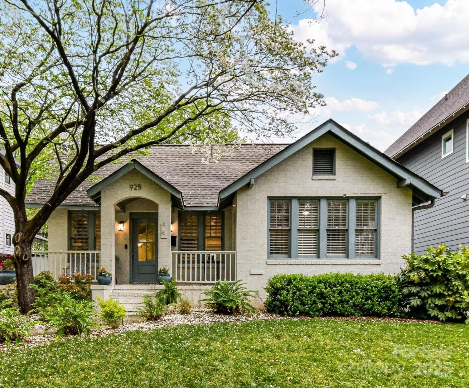 Property image 1 at 925 E 35th Street, Charlotte, NC 28205