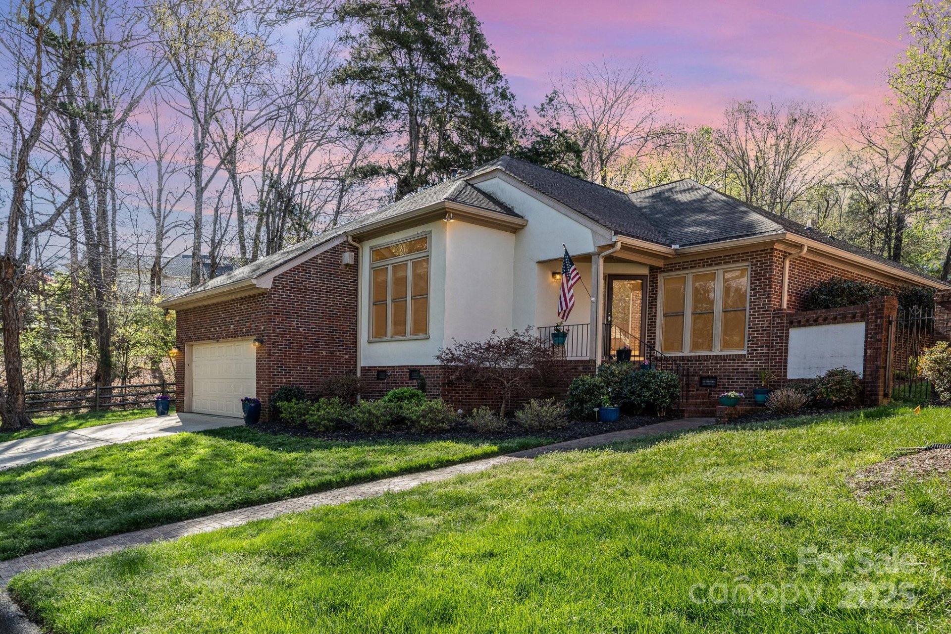5125 Waxwind Lane