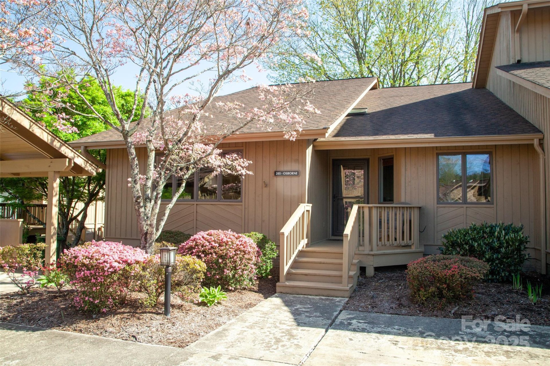 Property image 2 at 205 Wild Oak Lane, Hendersonville, NC 28791