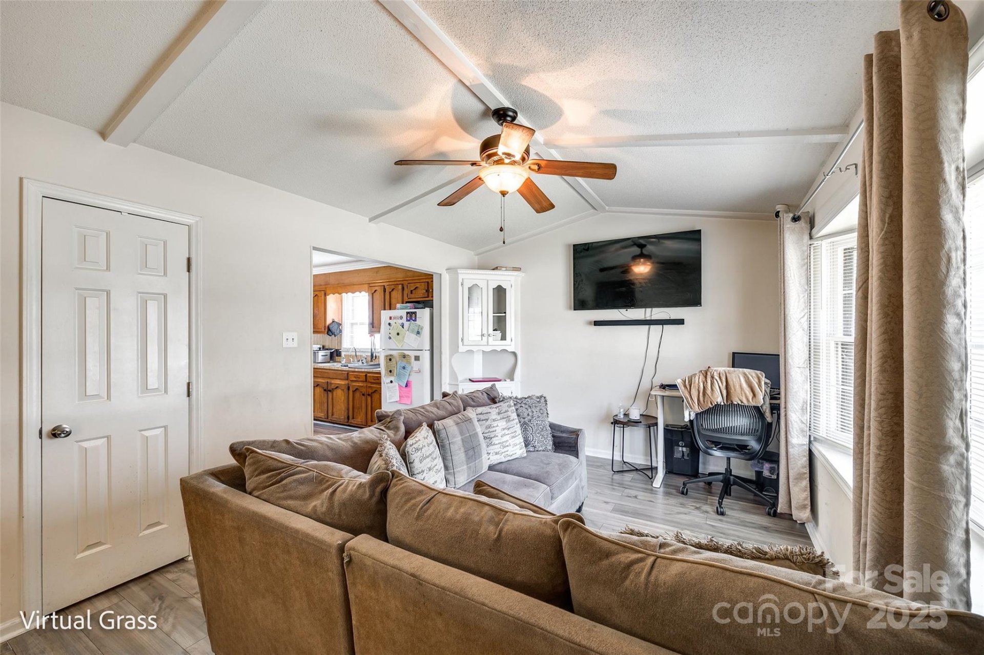 Property image 3 at 970 Willowbrook Avenue, Rock Hill, SC 29730