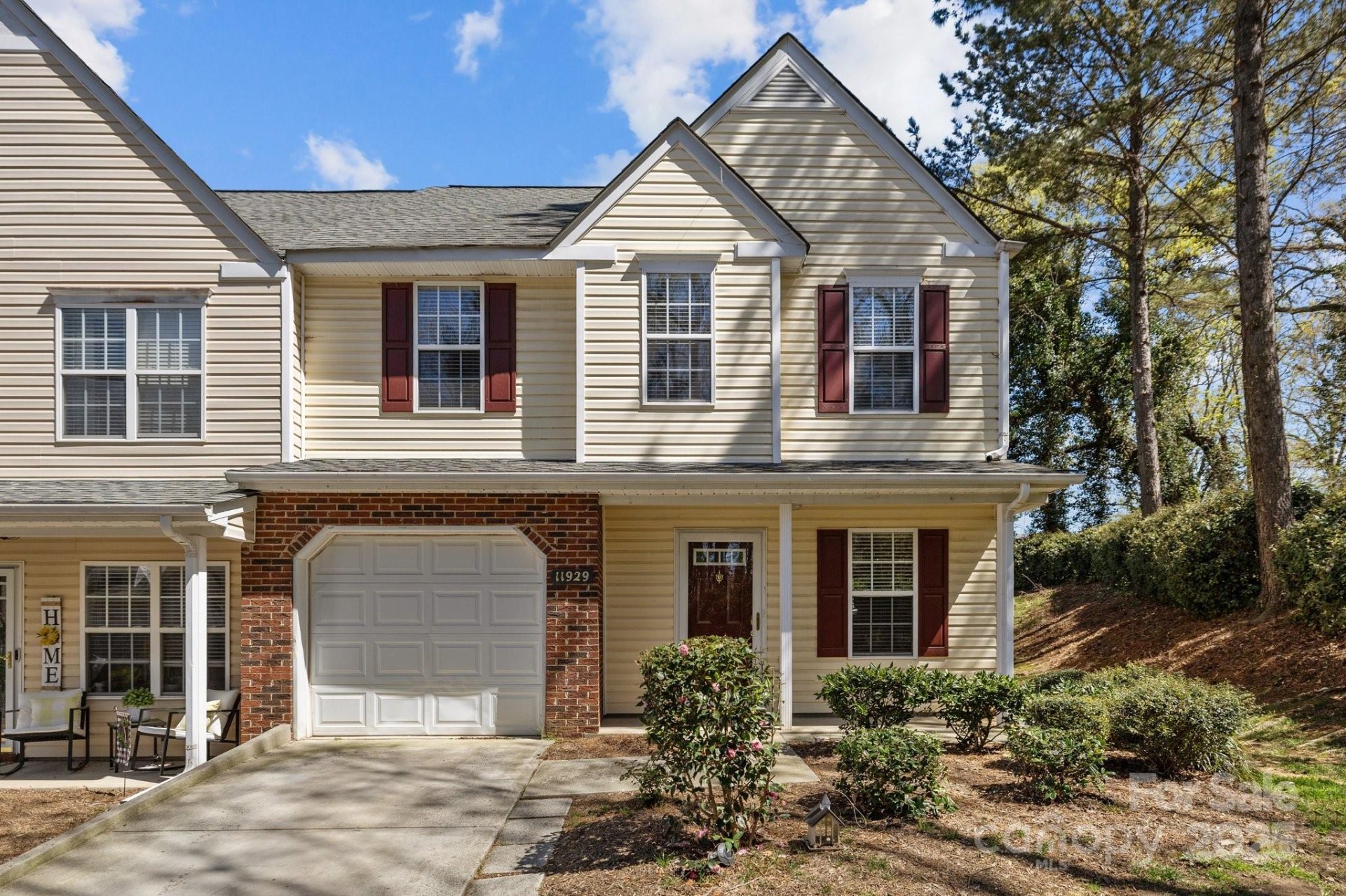 Property image 1 at 11929 Kings Castle Court, Charlotte, NC 28277