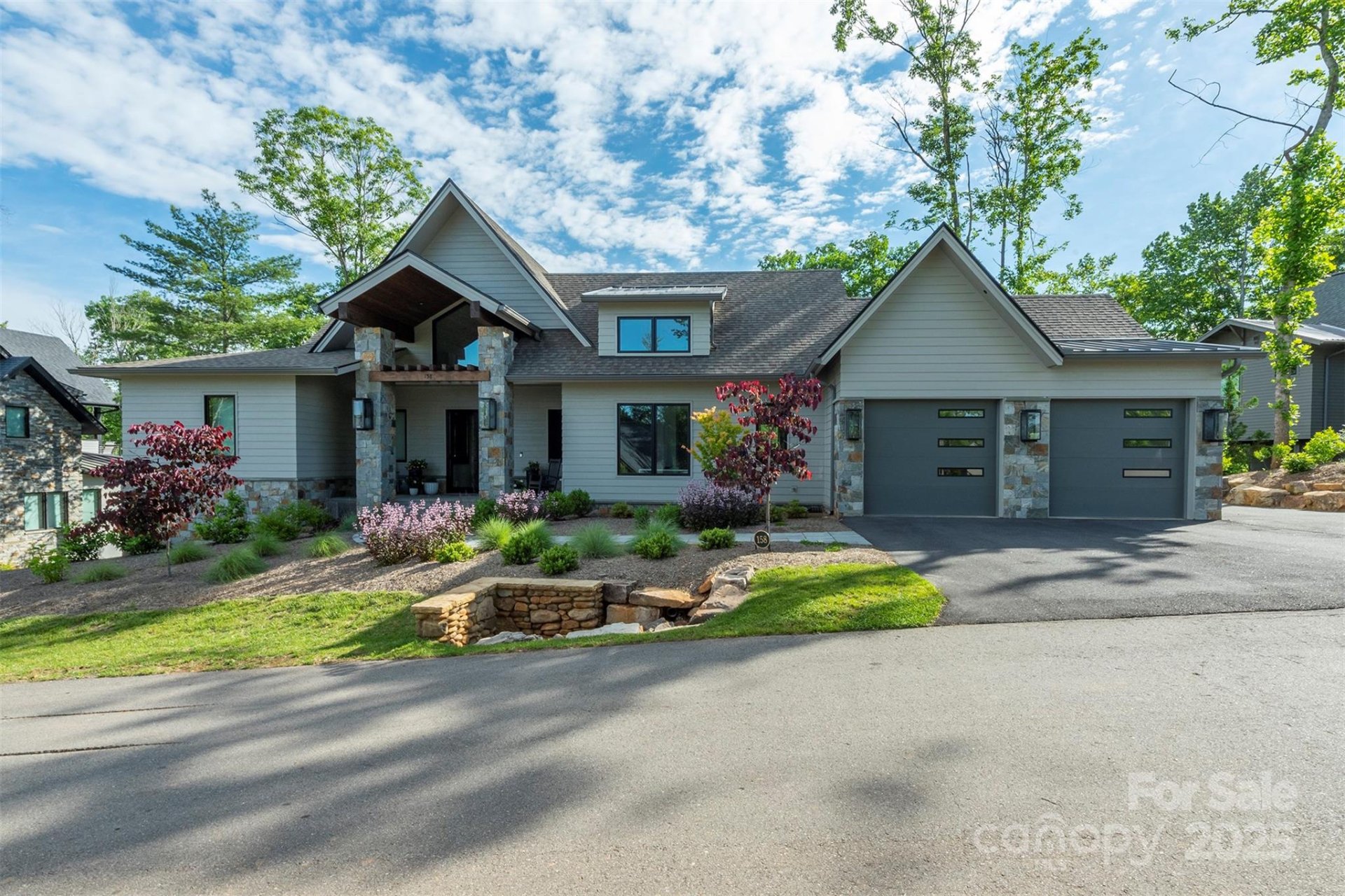Riverbend Forest, Asheville Community