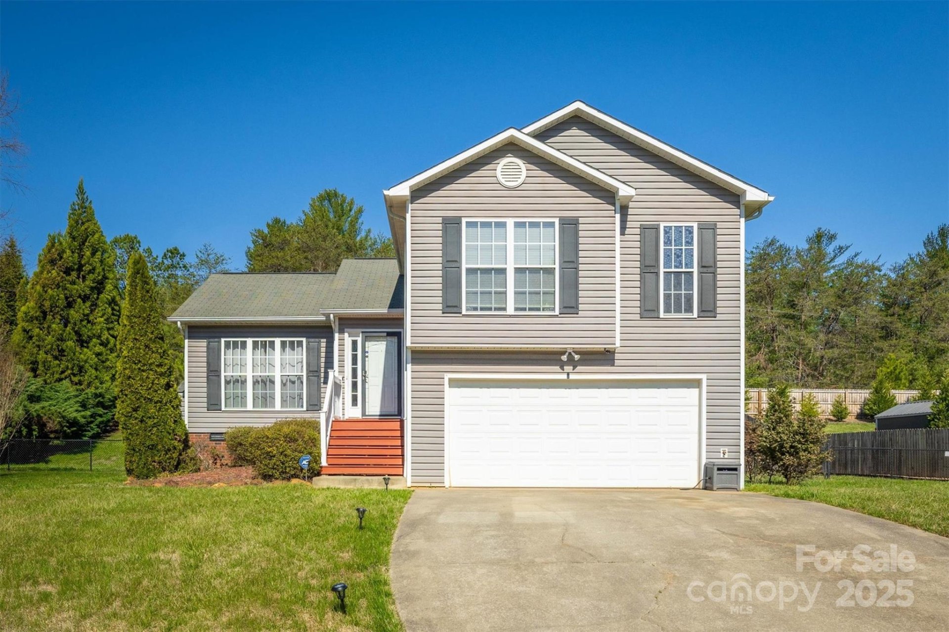 Property image 1 at 106 S River Glen Drive, Morganton, NC 28655