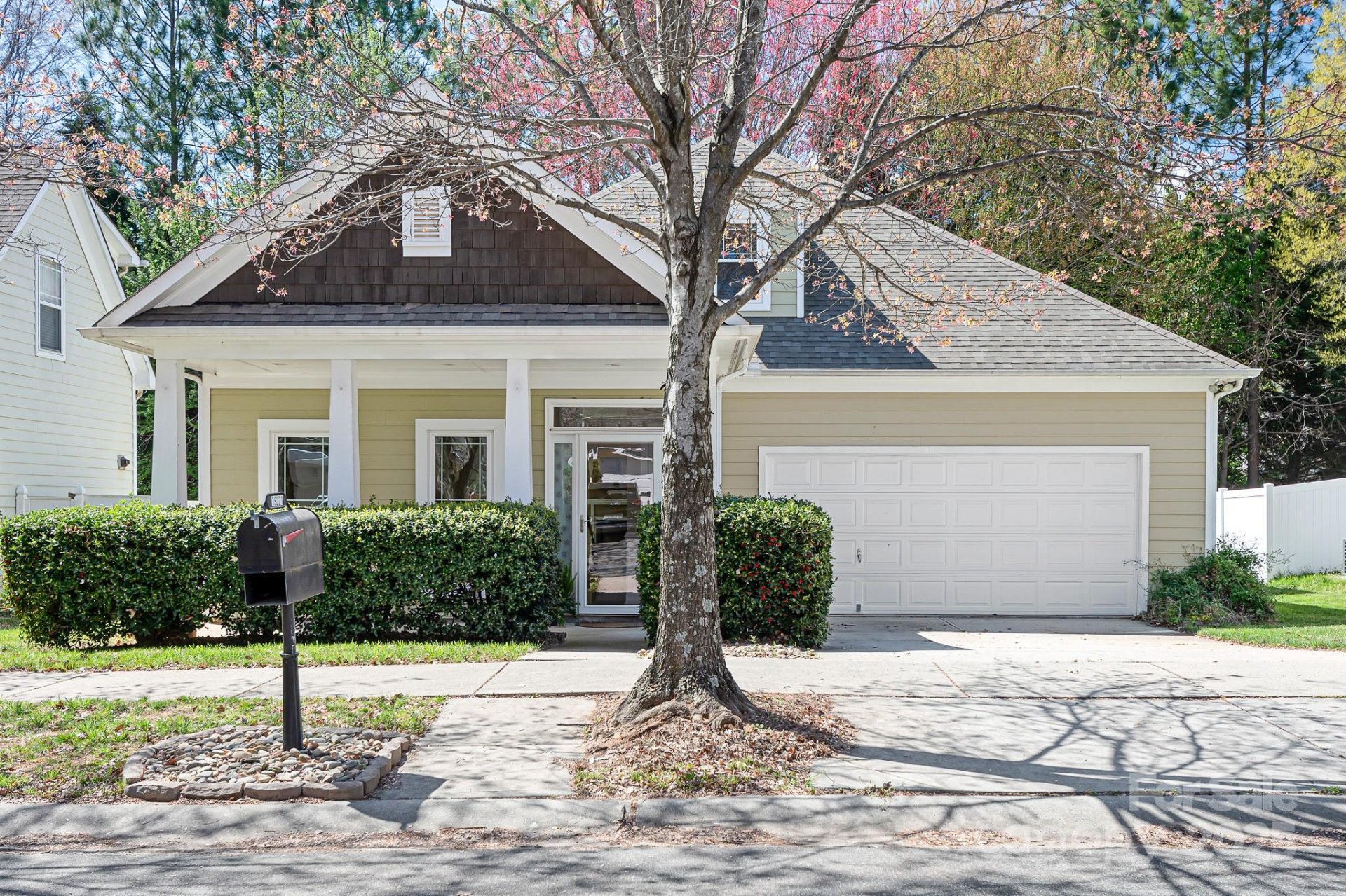 Property image 1 at 19221 Coachmans Trace, Cornelius, NC 28031