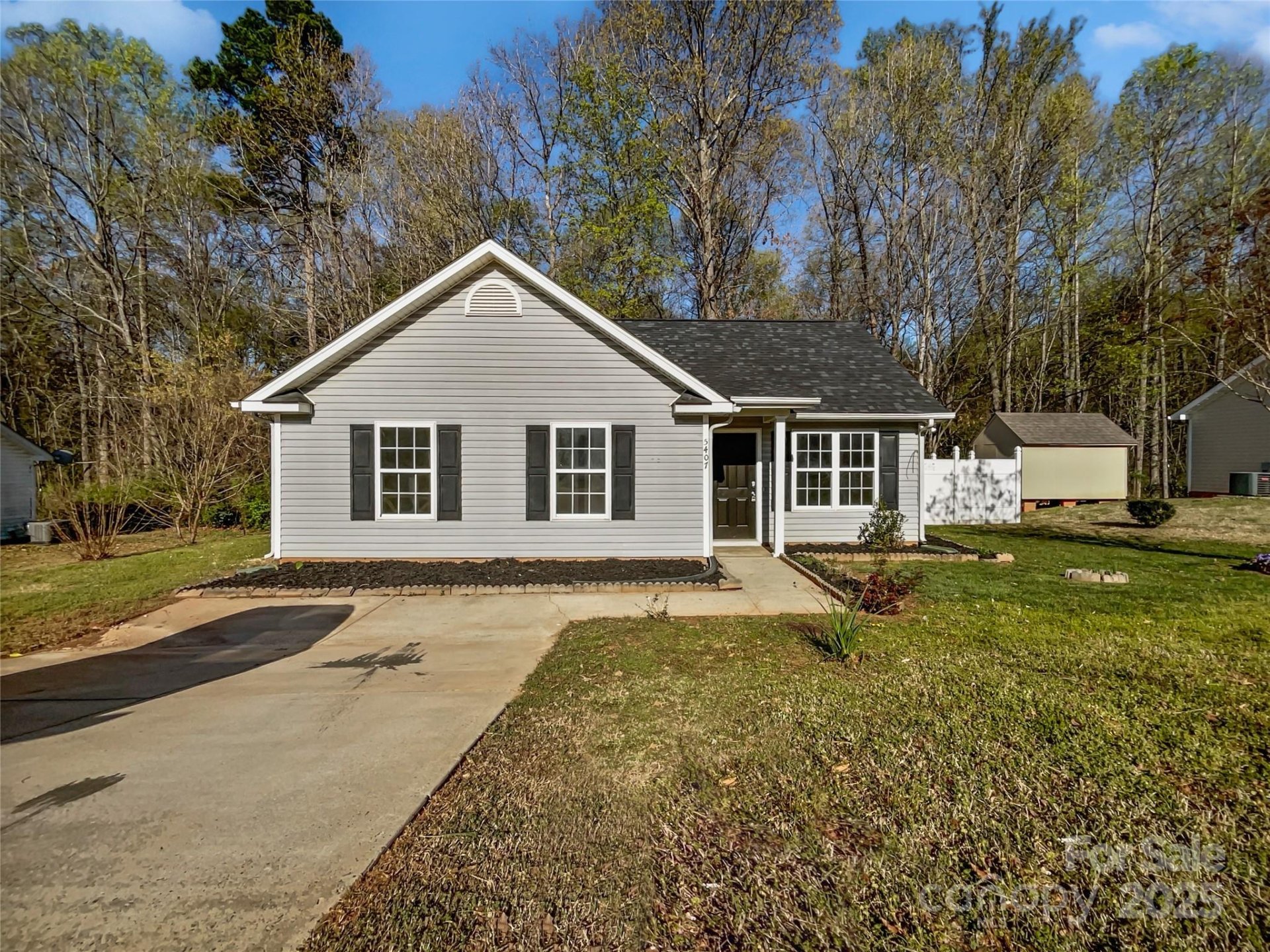 Property image 1 at 5407 Windy Valley Drive, Charlotte, NC 28208