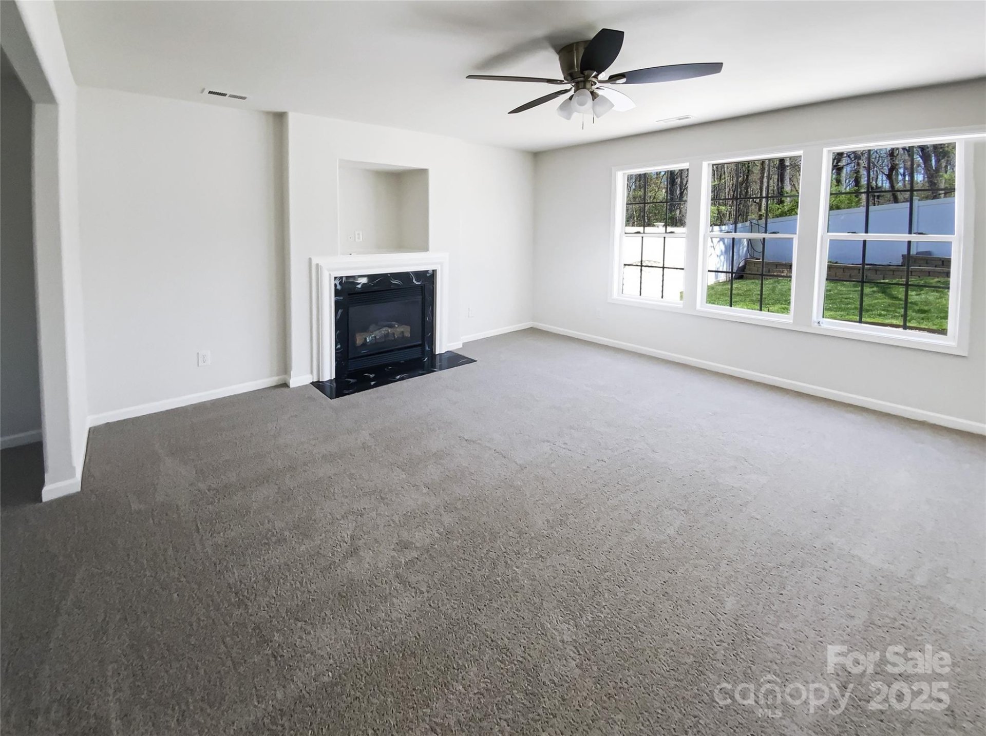 Property image 3 at 2730 Meadow Knoll Drive, Charlotte, NC 28269