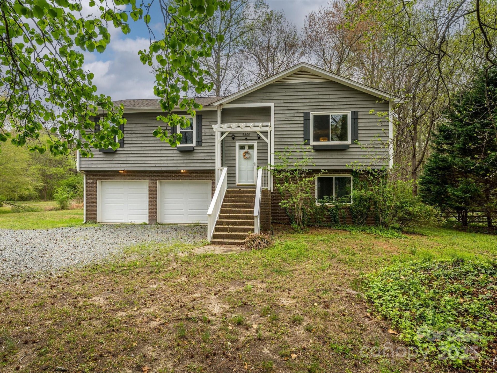 Property image 1 at 5601 Indian Brook Drive, Matthews, NC 28104