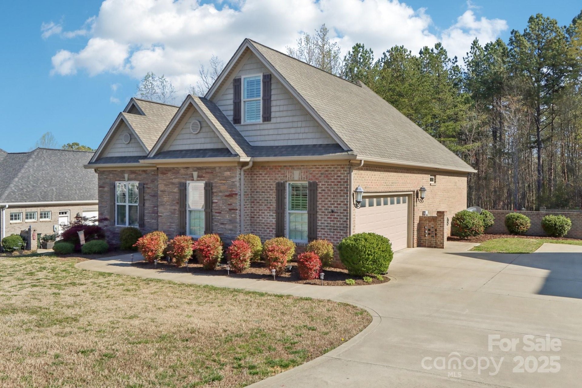 Property image 2 at 304 Wintergreen Court, Kings Mountain, NC 28086
