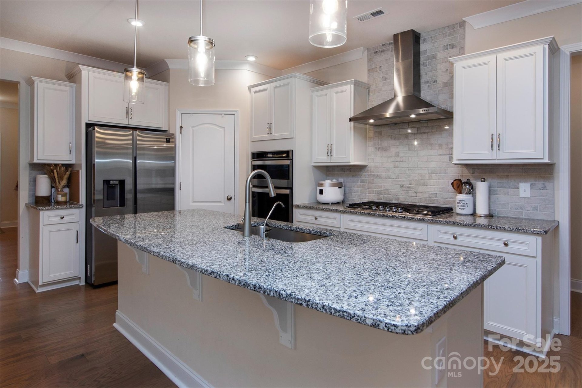 Property image 2 at 938 Moose Trail, Matthews, NC 28104