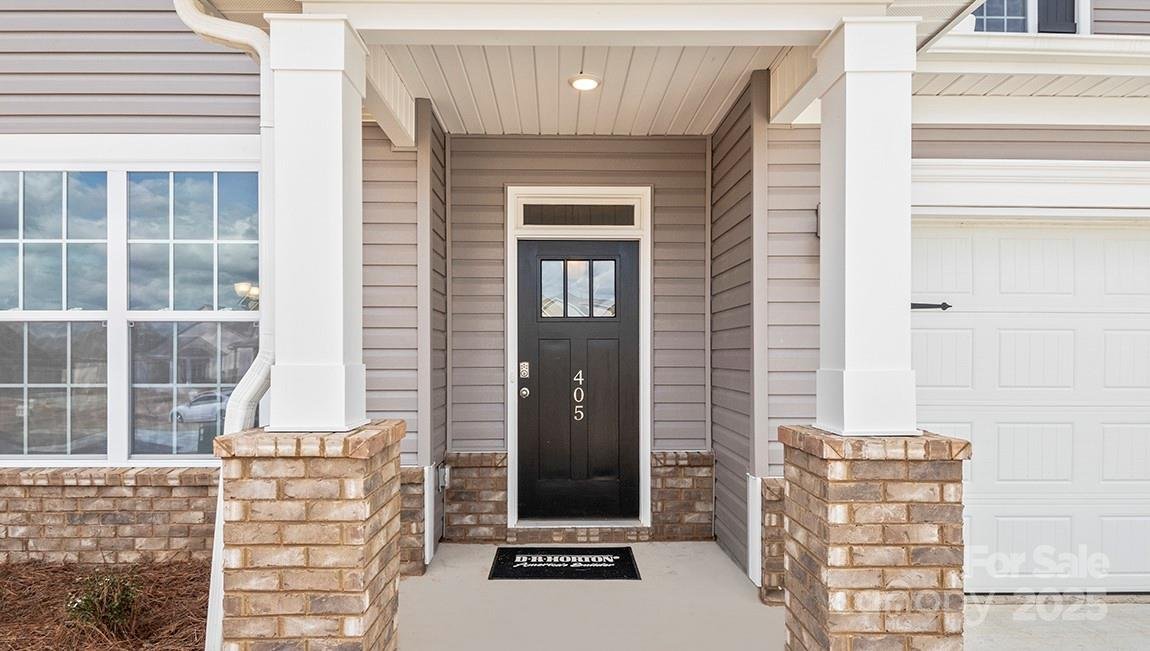 Property image 3 at 607 Fox Cove Road, Hendersonville, NC 28792