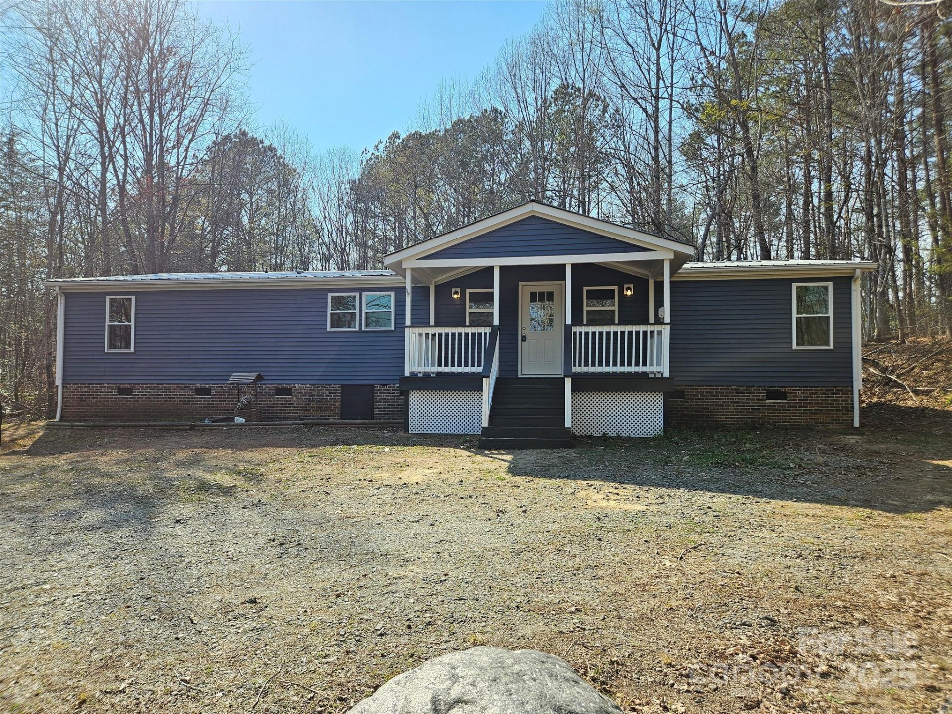 149 River Breeze Drive