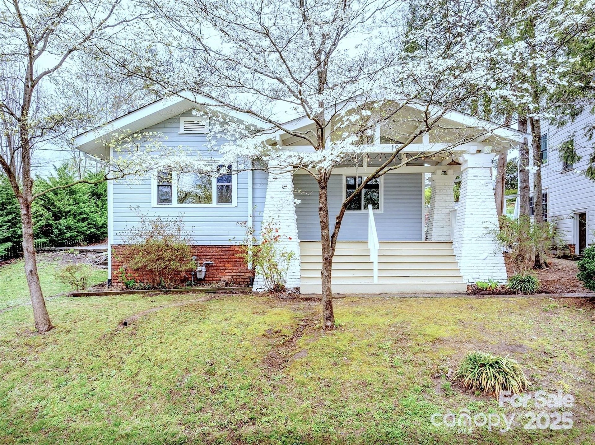 Property image 1 at 192 Forest Hill Drive, Asheville, NC 28803