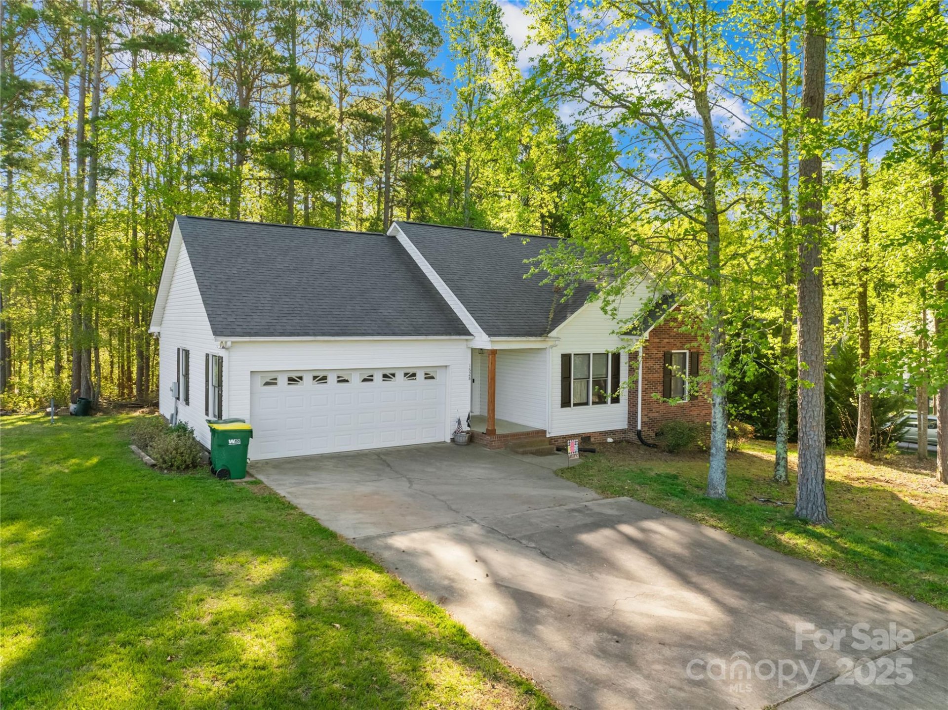 1628 Rosegate Lane