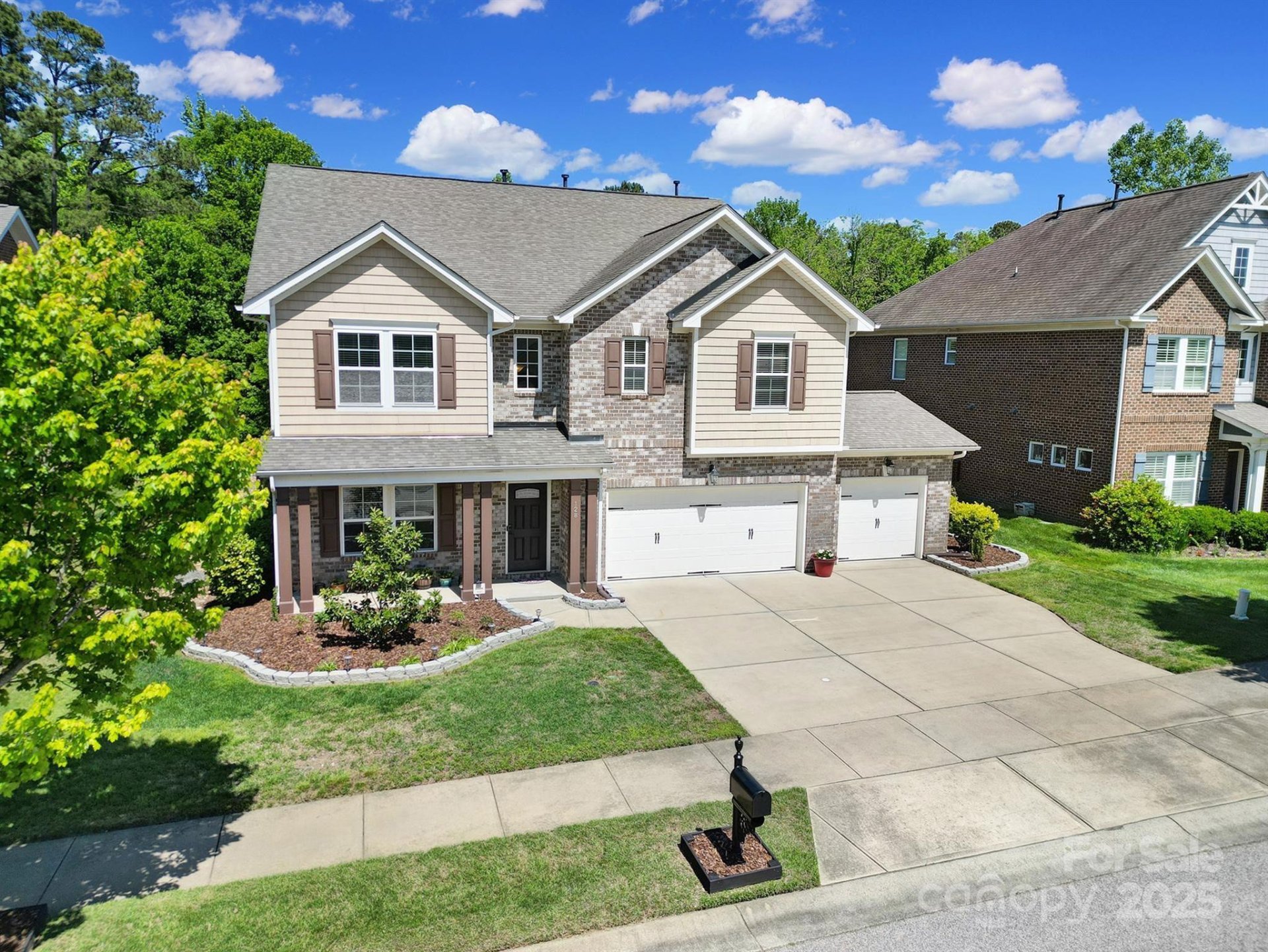 Walkers Ridge, Rock Hill Community