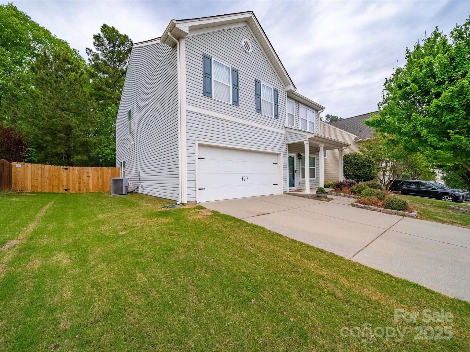 Property image 3 at 113 Devynn Ridge Court, Mount Holly, NC 28120