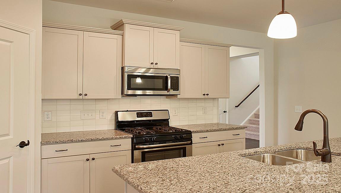 Property image 4 at 26 Forestdale Road, Hendersonville, NC 28792