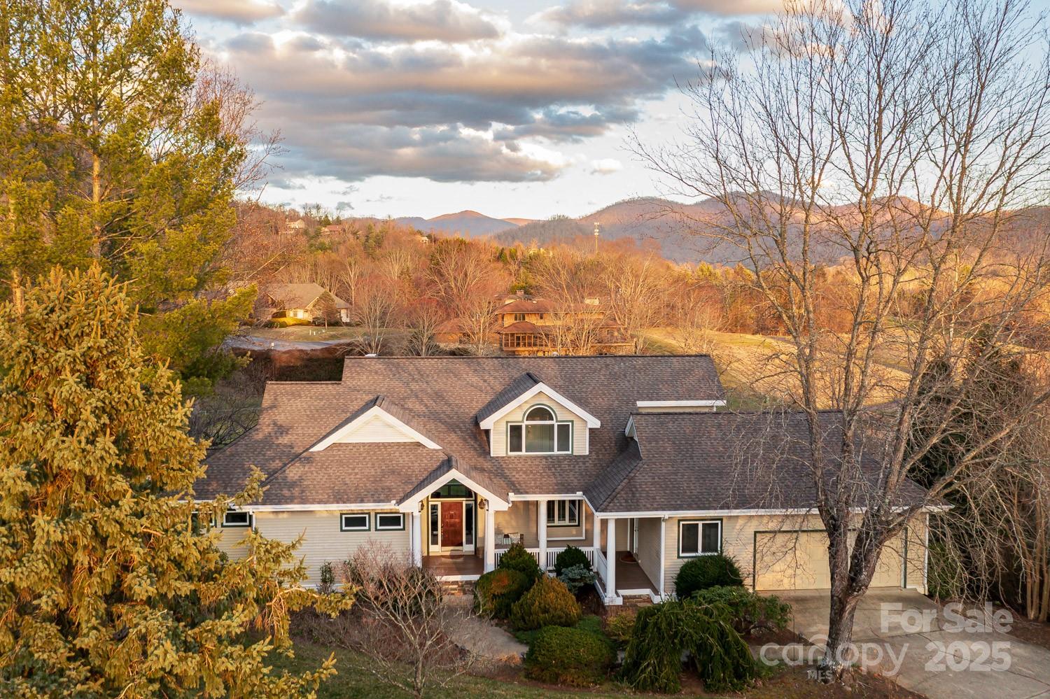 Property image 1 at 4 Crescent Court, Weaverville, NC 28787