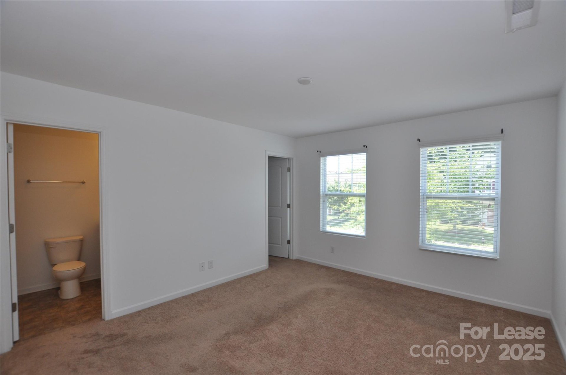 Property image 4 at 6137 Salamander Run Lane, Charlotte, NC 28215