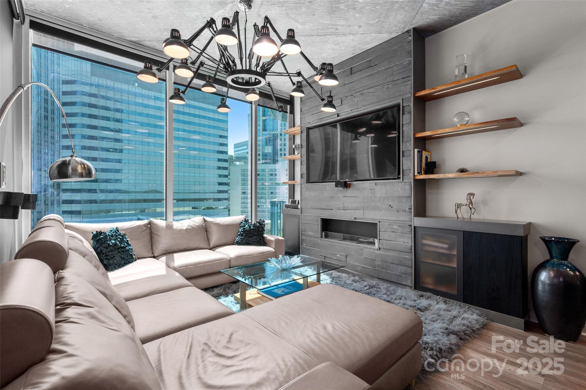 Property image 5 at 210 N Church Street, Charlotte, NC 28202