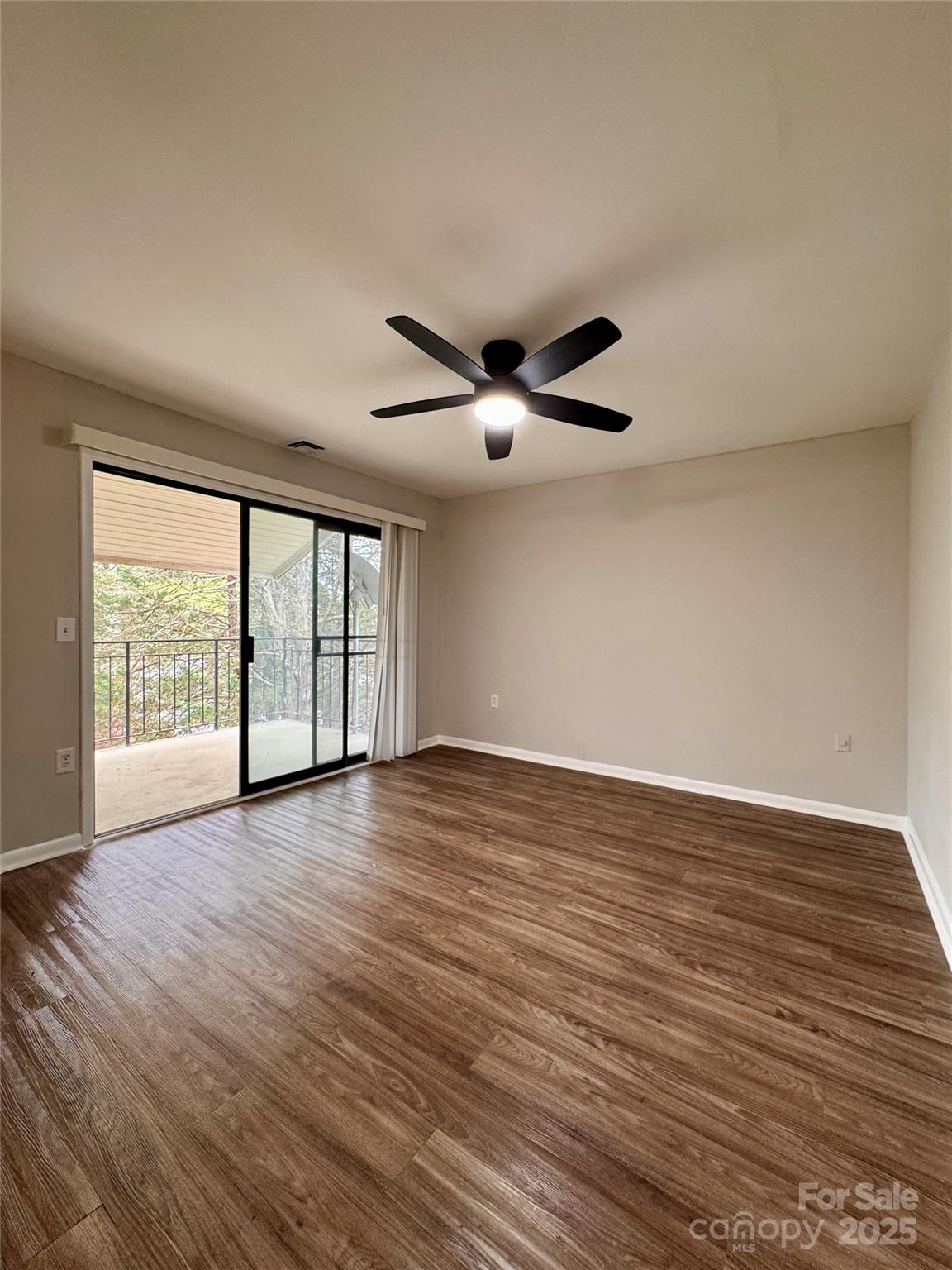 Property image 2 at 4803 Spring Lake Drive, Charlotte, NC 28212