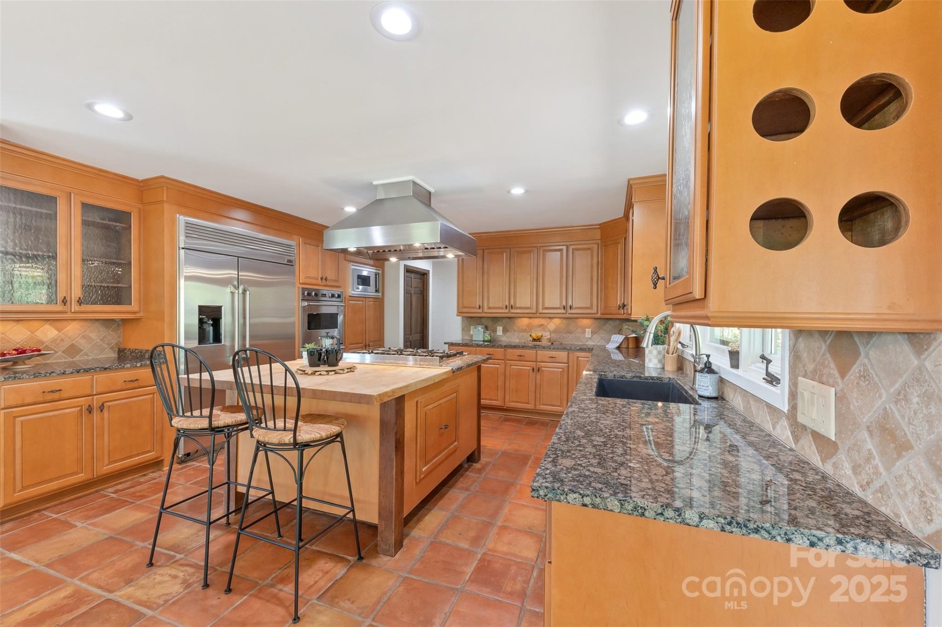 Property image 3 at 21 Hollyberry Woods, Lake Wylie, SC 29710