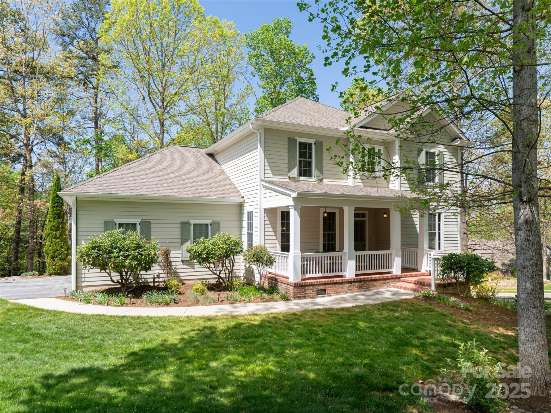 Property image 2 at 11 La Rue Court, Candler, NC 28715