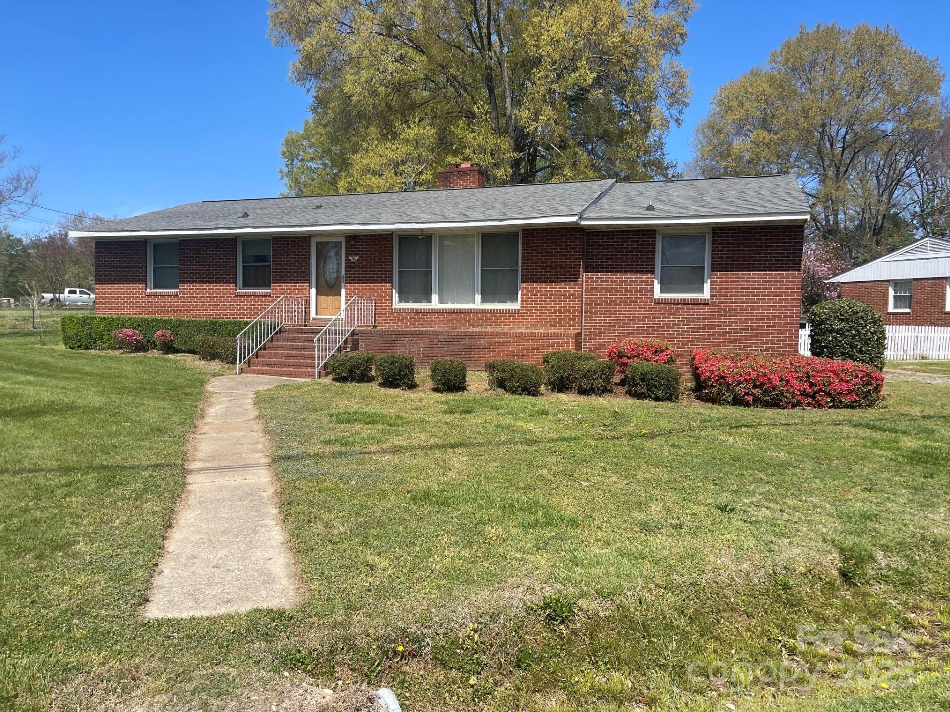 Property image 3 at 701 Dakota Street, Kannapolis, NC 28083