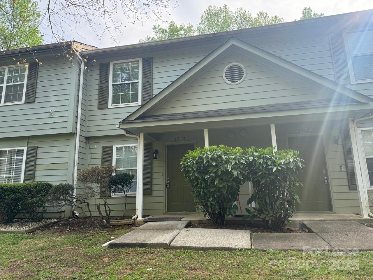 Property image 2 at 3912 Briarhill Drive, Charlotte, NC 28215