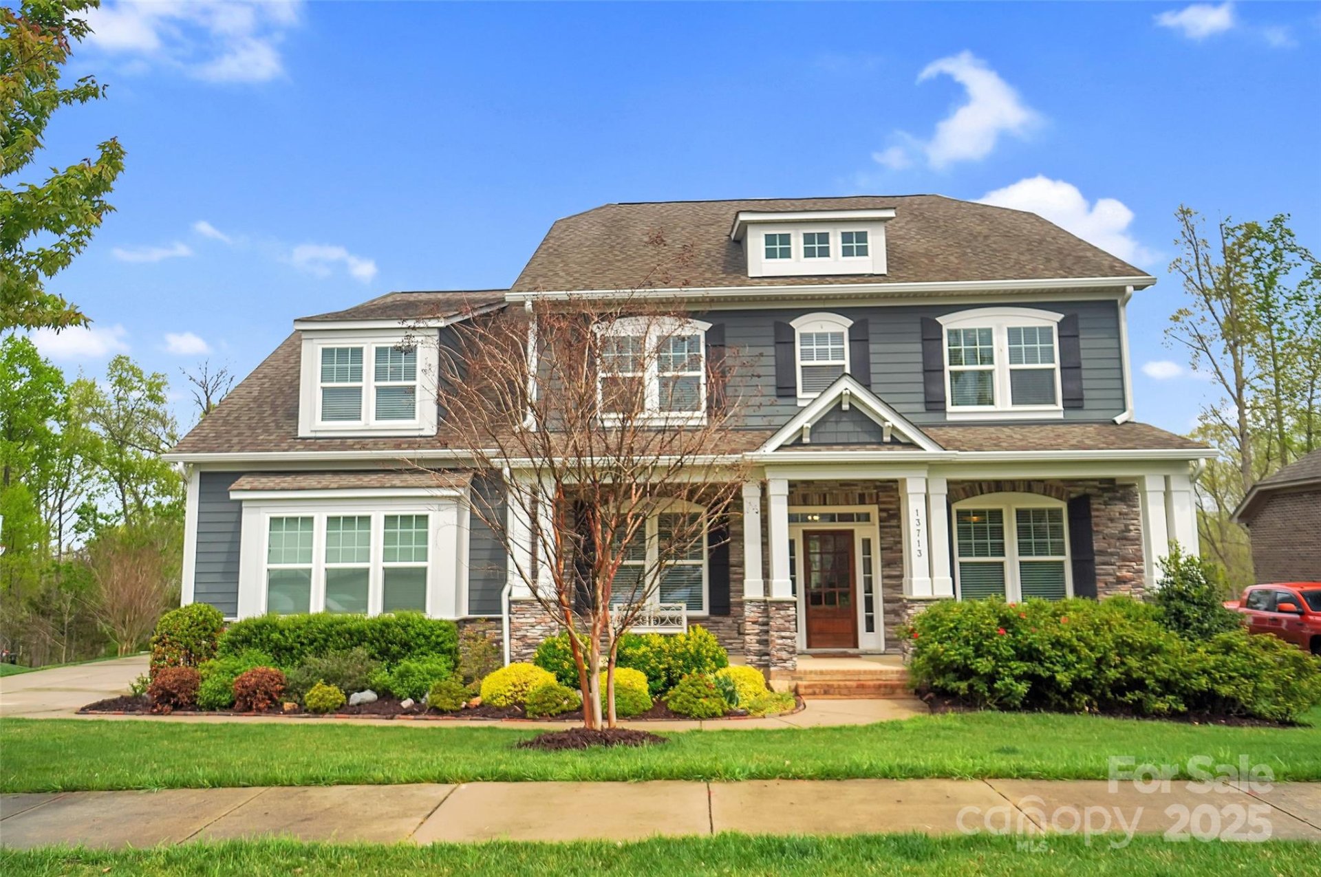 Property image 1 at 13713 Sunset Bluffs Circle, Huntersville, NC 28078