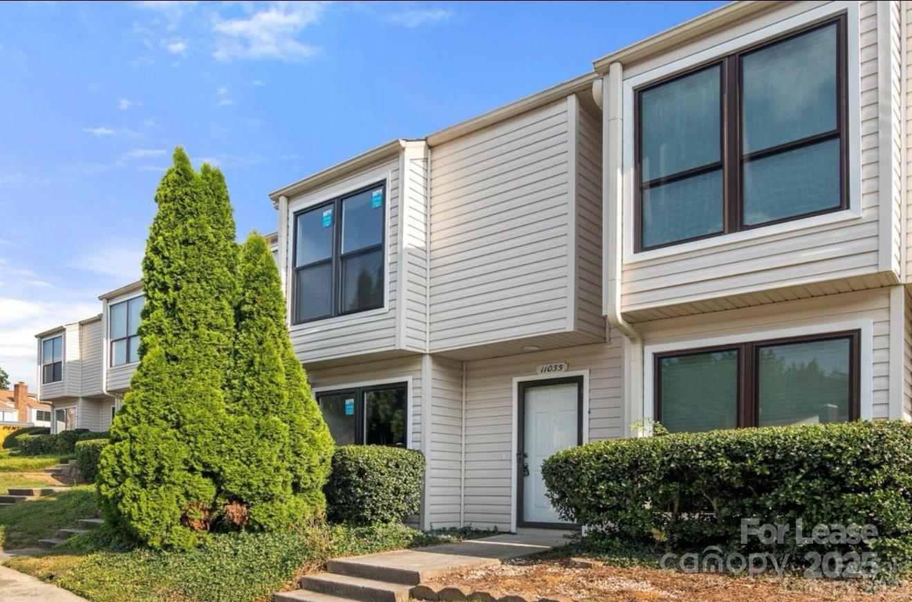 Property image 1 at 11035 Carmel Crossing Road, Charlotte, NC 28226