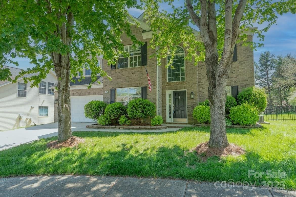 Property image 1 at 3712 Autumn Gold Court, Charlotte, NC 28278
