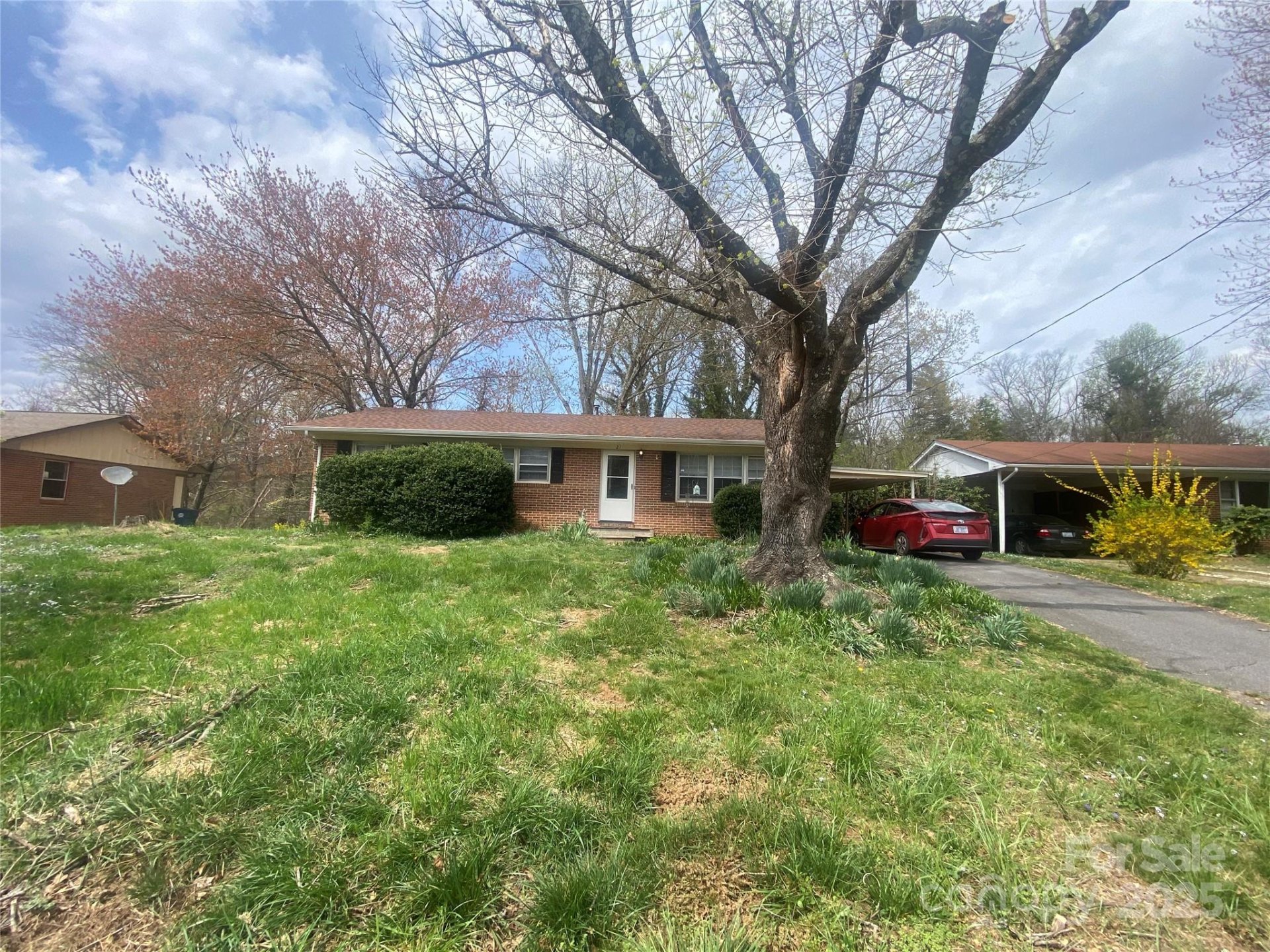 21 Birchwood Lane