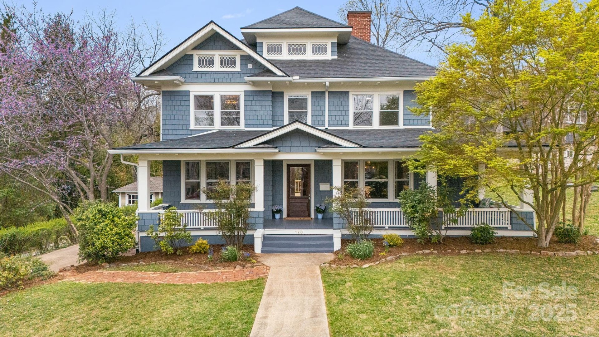 Property image 1 at 123 Edwin Place, Asheville, NC 28801