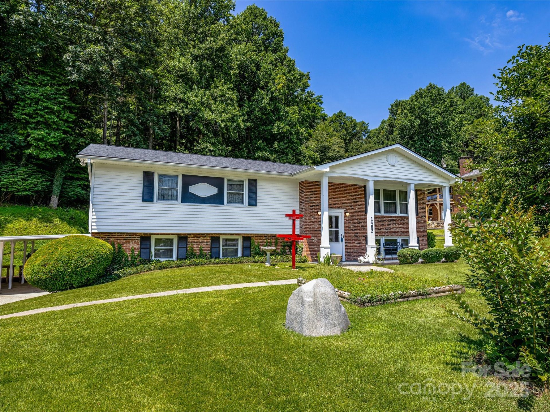 1482 Island Ford Road