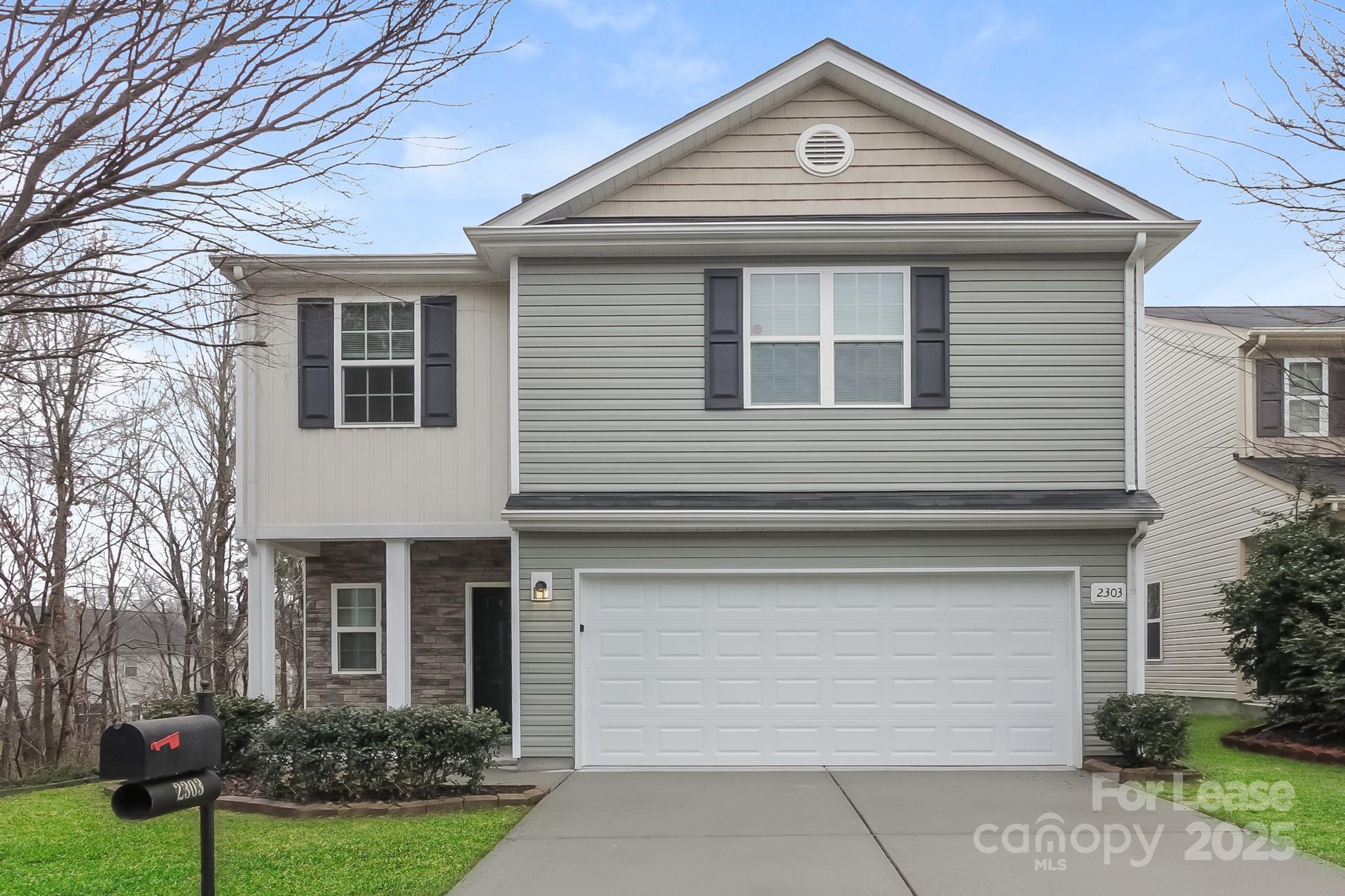 Property image 1 at 2303 Old Goose Lane, Charlotte, NC 28262