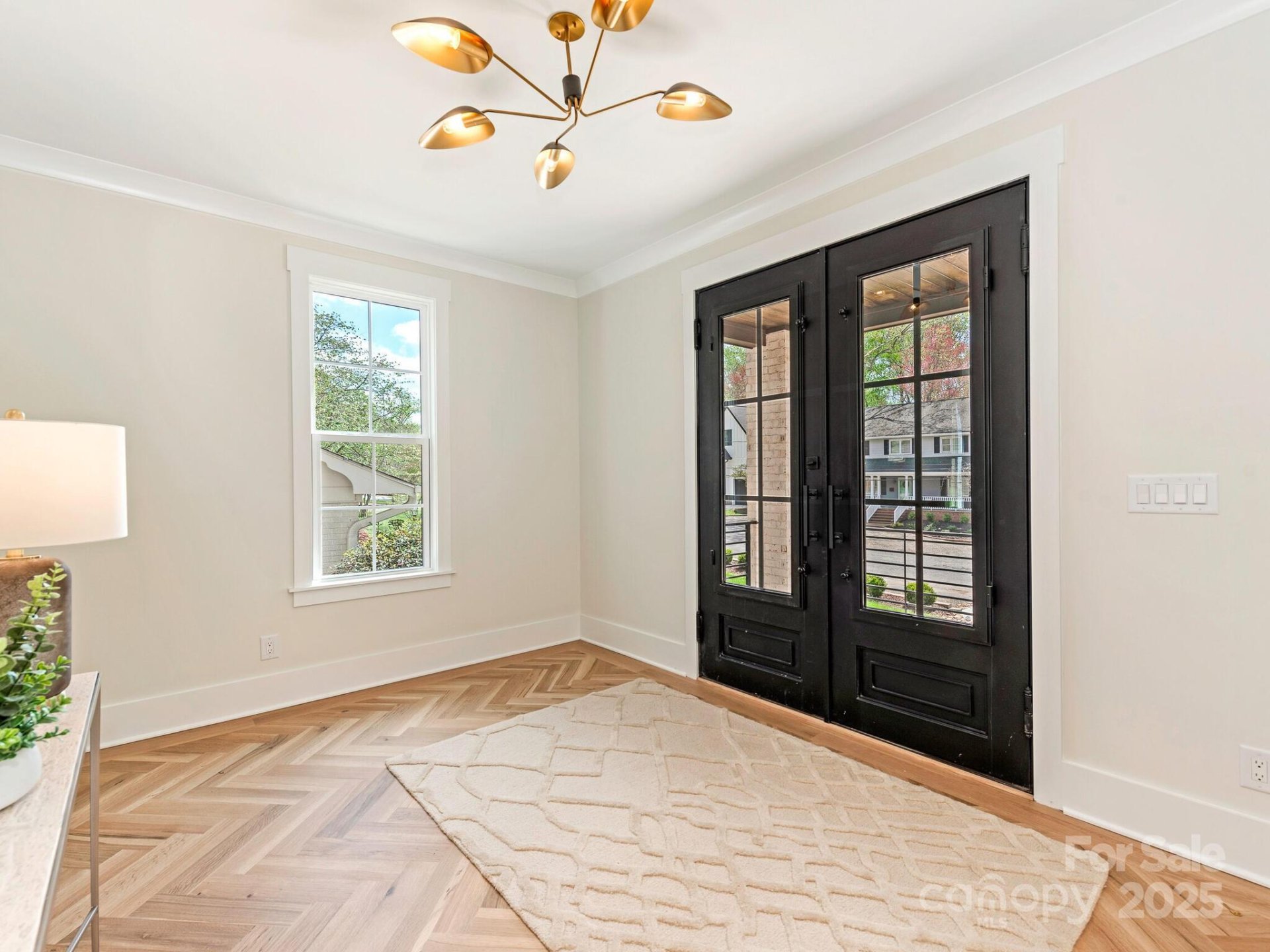 Property image 4 at 2909 Hanson Drive, Charlotte, NC 28207