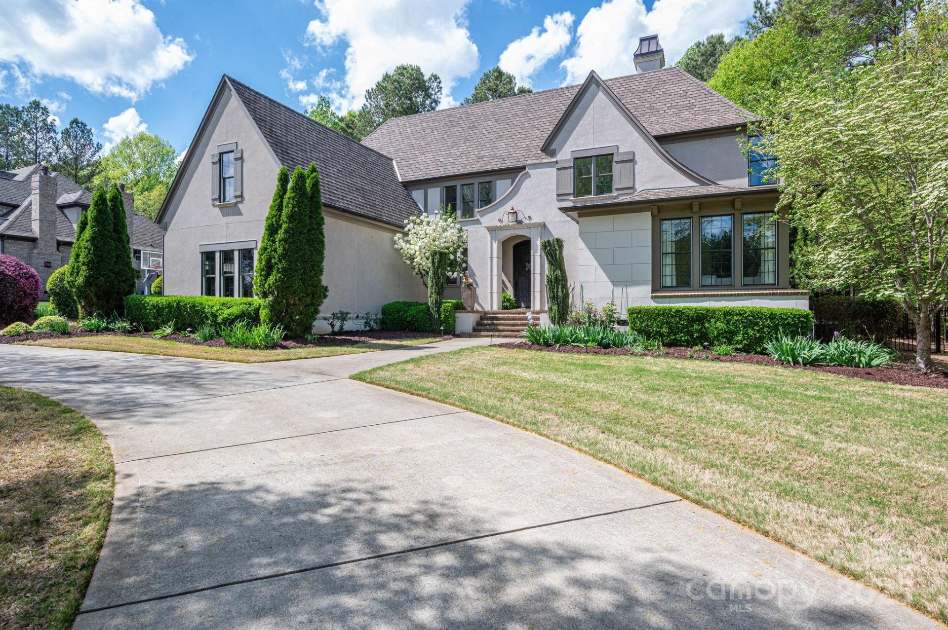 3160 Ashwood Park Drive