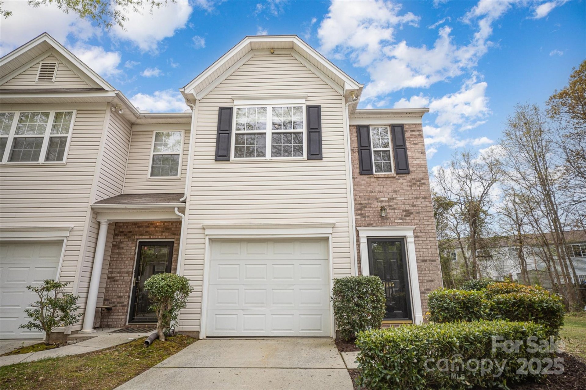 7445 Abigail Glen Drive