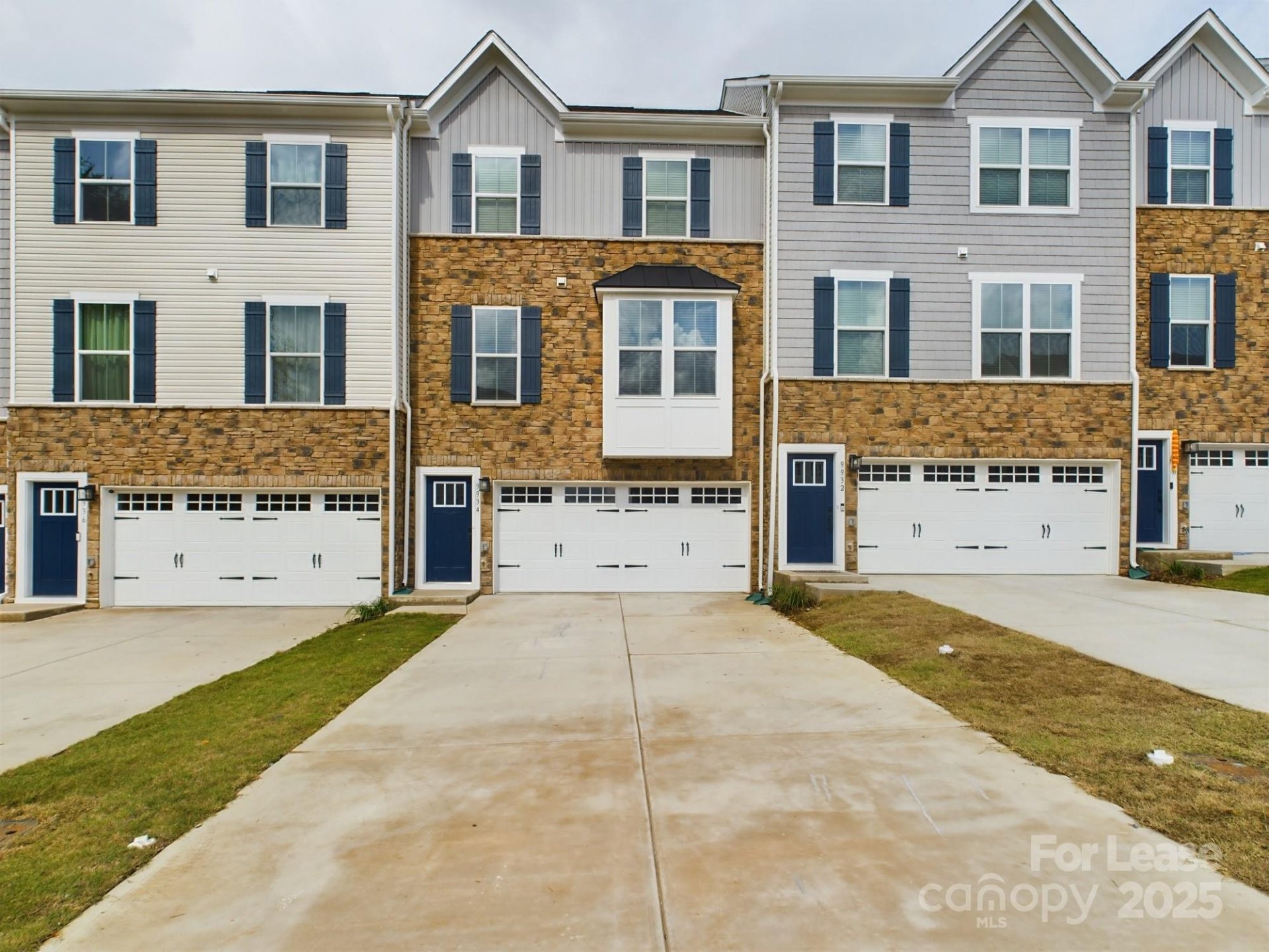 Property image 1 at 9934 Oaklawn Boulevard, Huntersville, NC 28078
