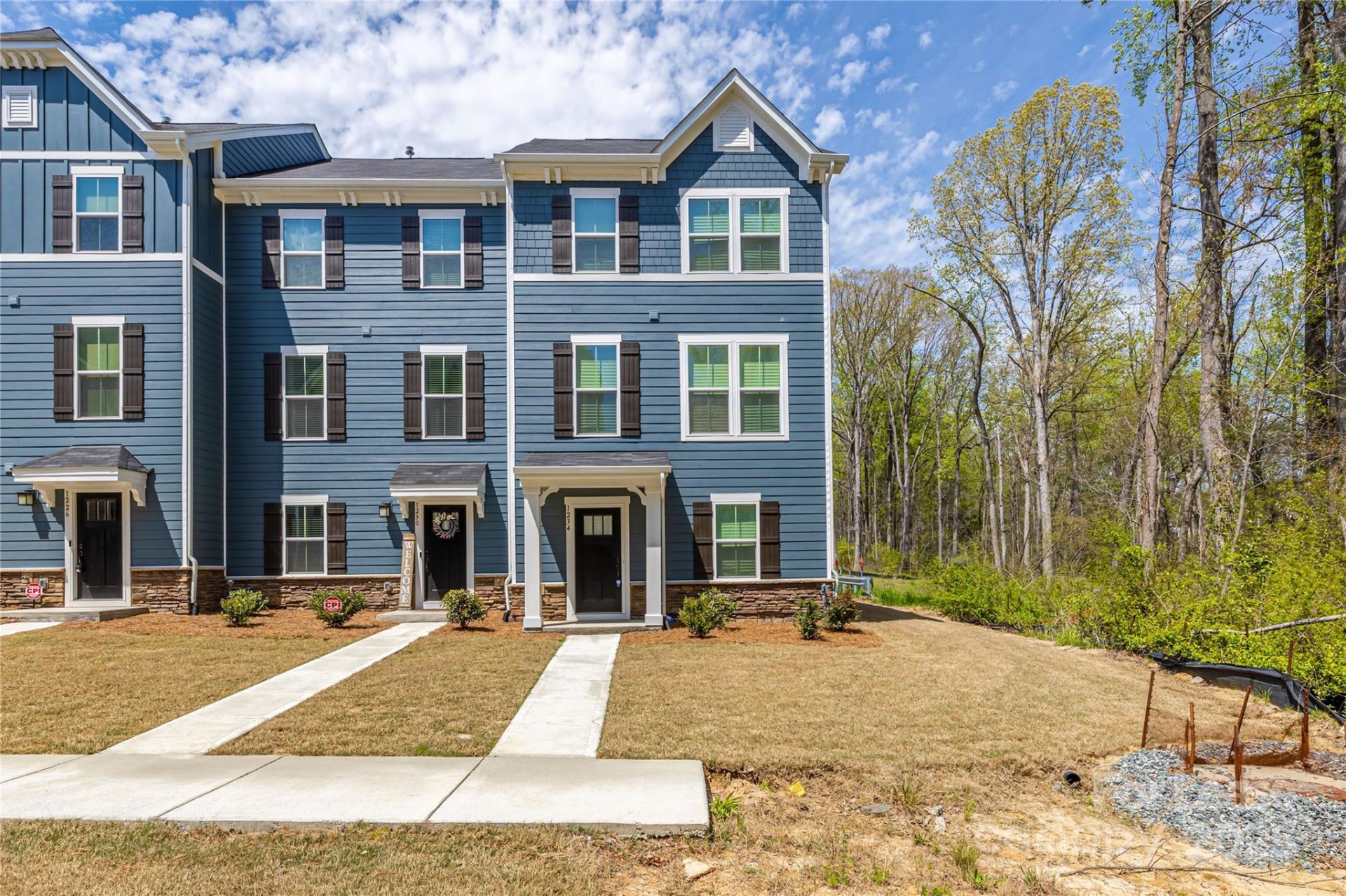 Property image 1 at 1234 Ashbury Street, Charlotte, NC 28216