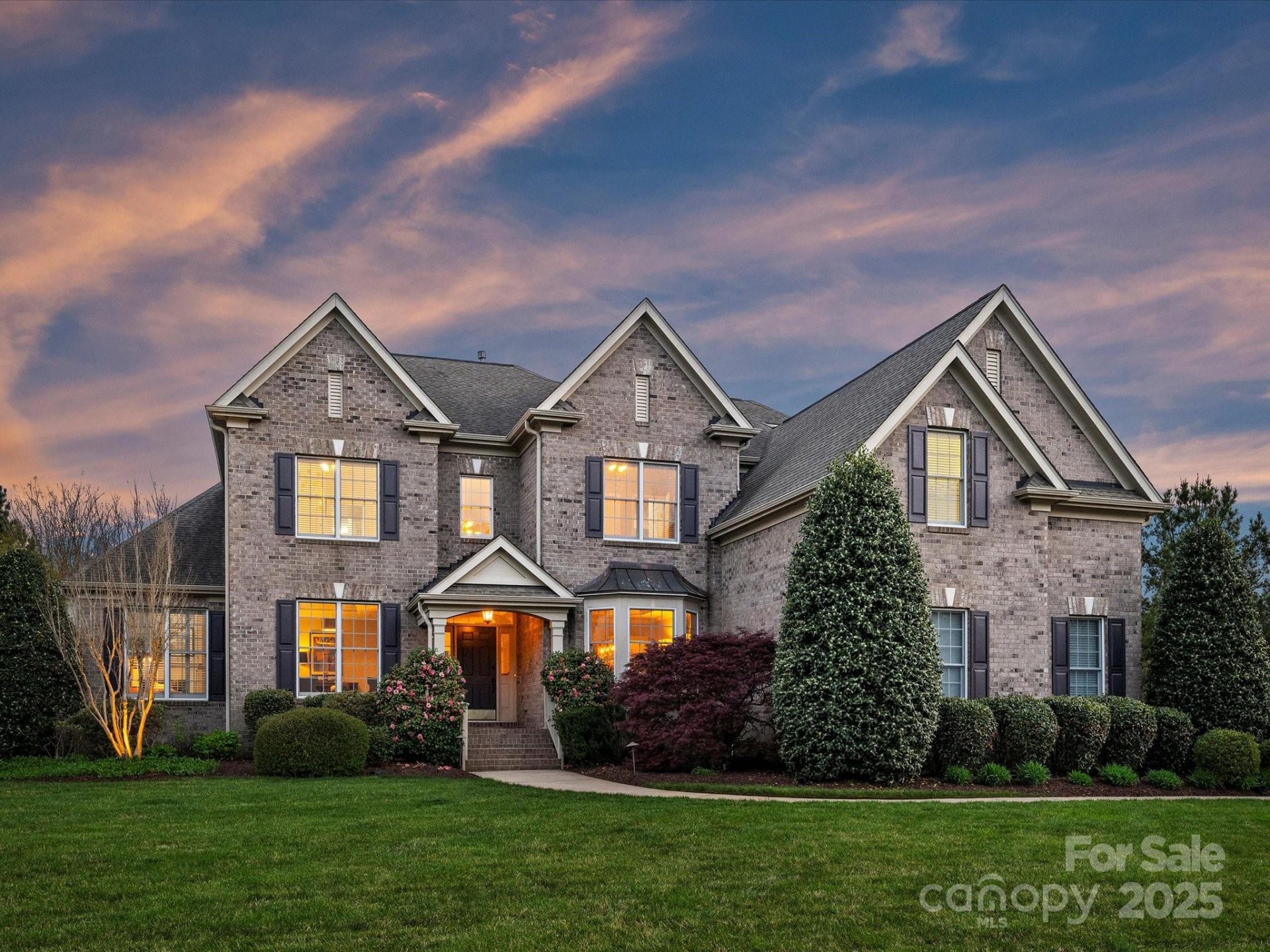 516 White Tail Terrace