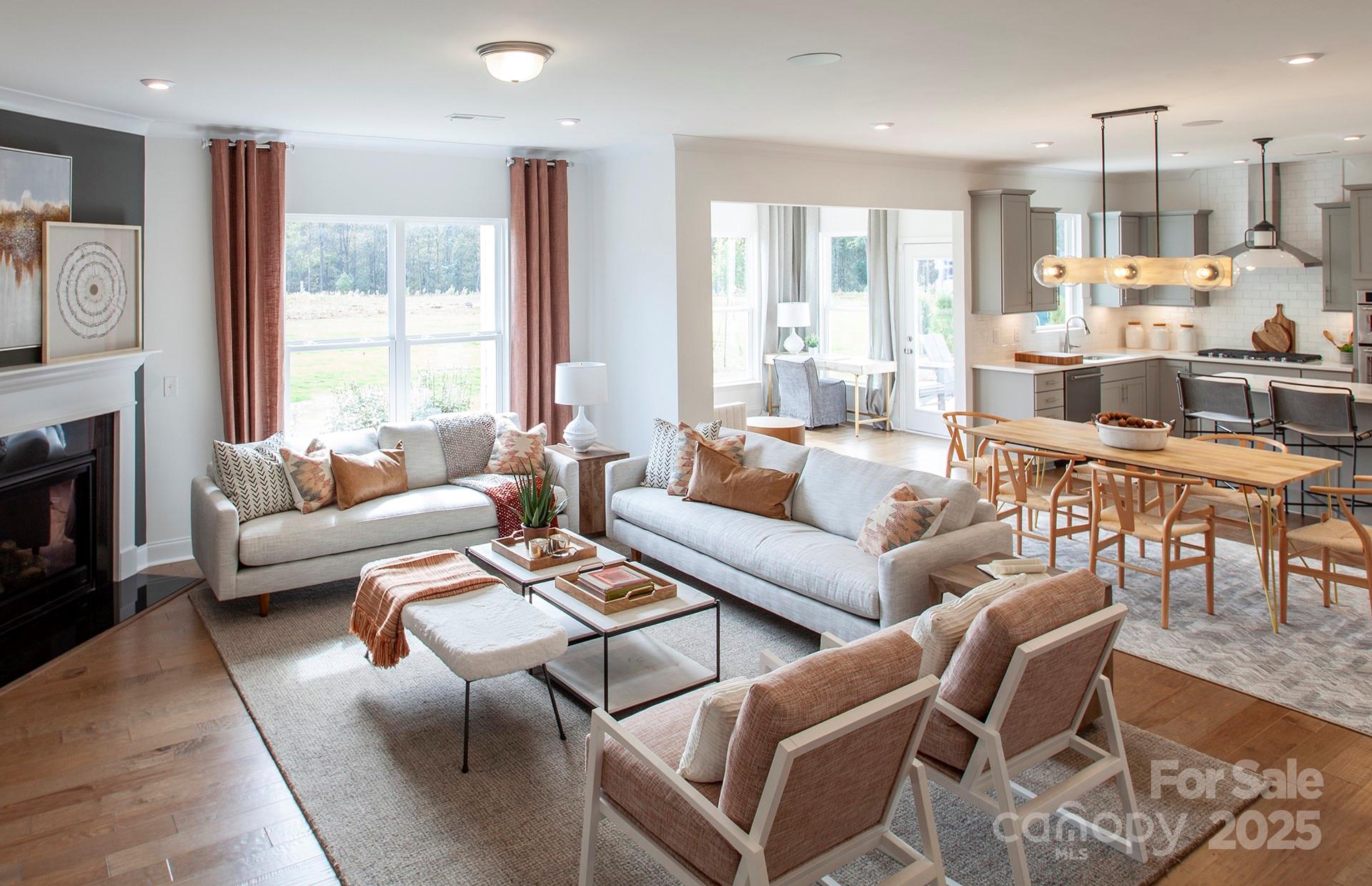 Property image 3 at 124 Fordham Court, Fort Mill, SC 29715