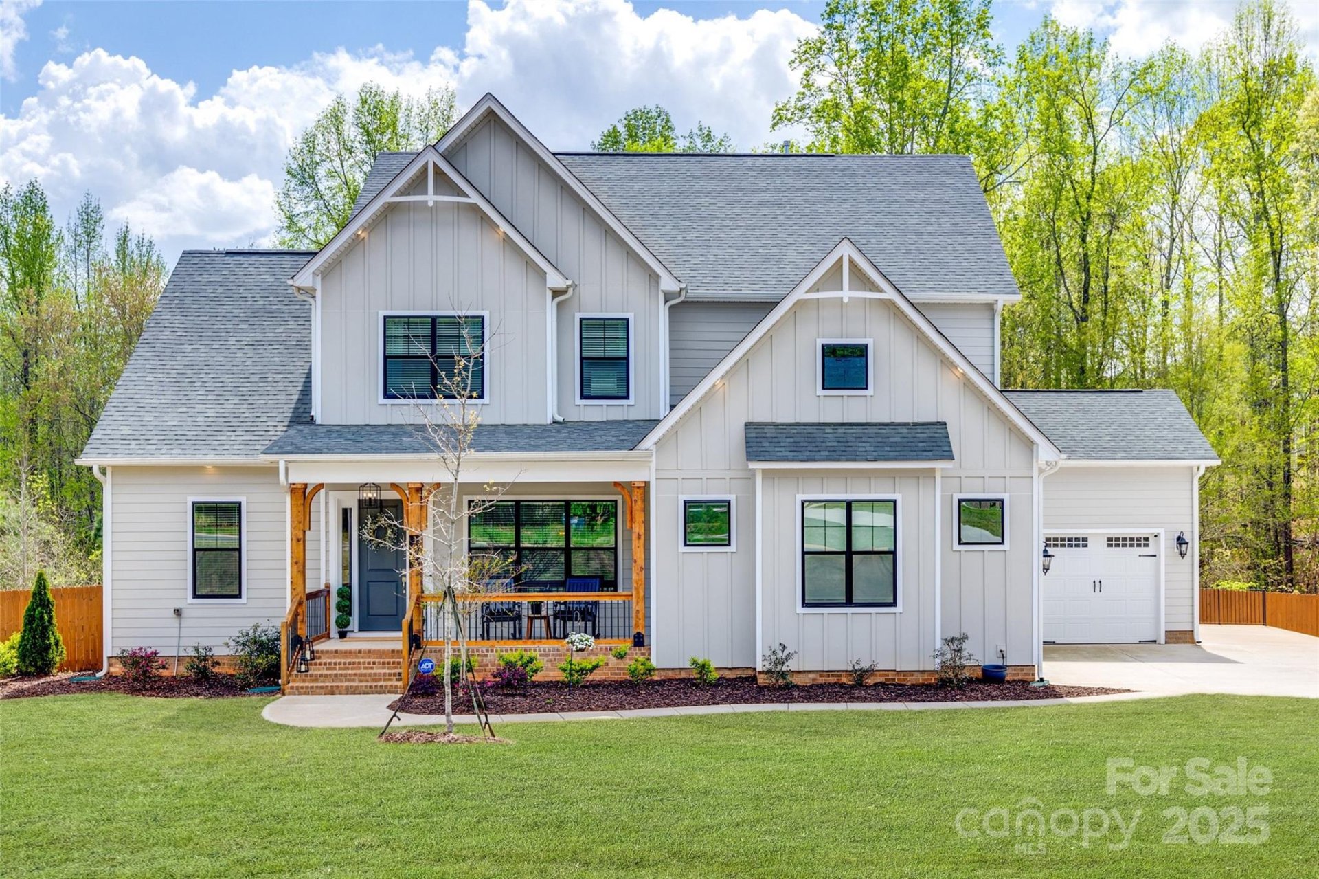 1079 Sage Pine Circle