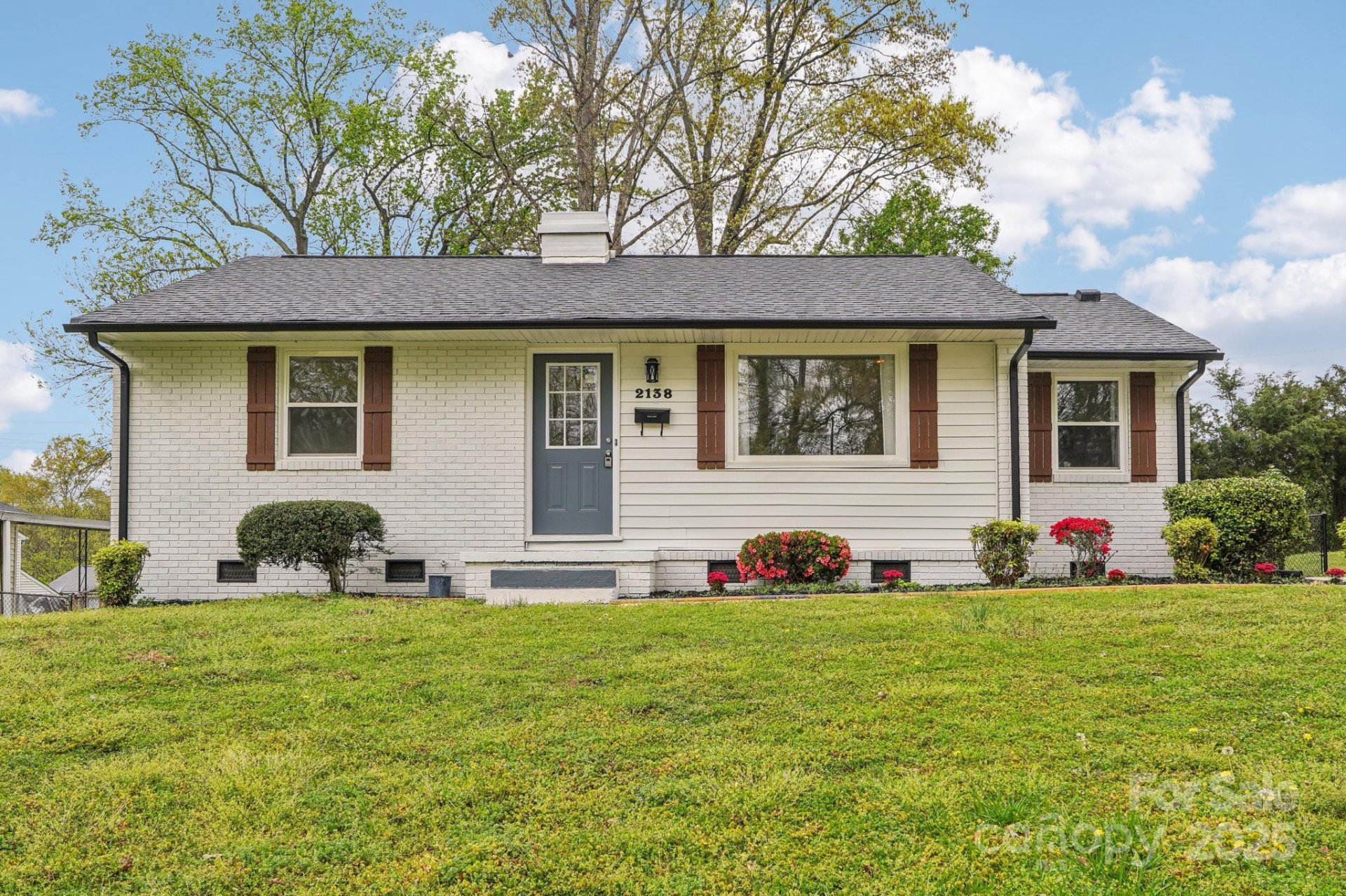 Property image 1 at 2138 Syracuse Drive, Charlotte, NC 28216