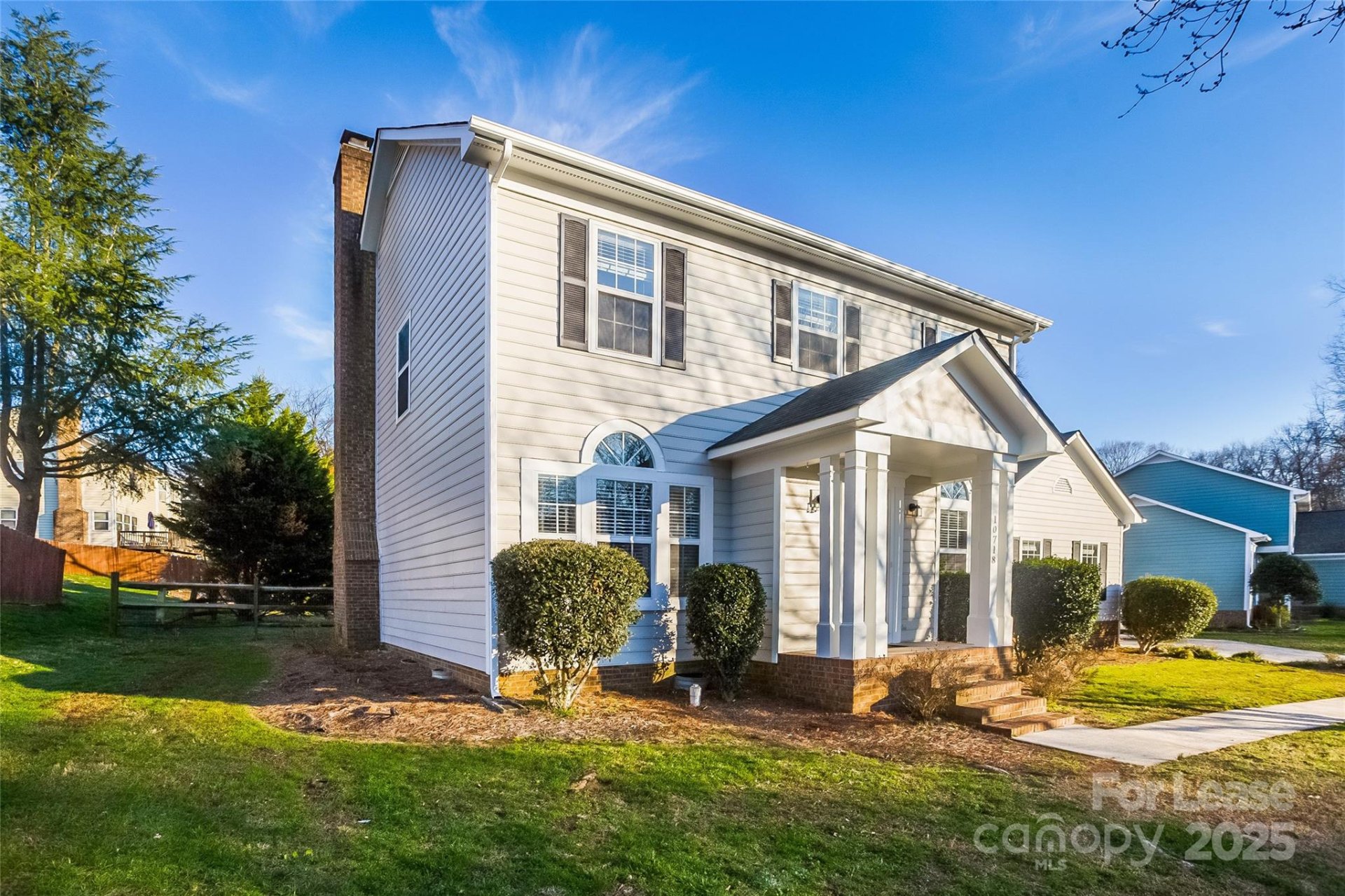 Property image 3 at 10718 Trumble Lane, Charlotte, NC 28262