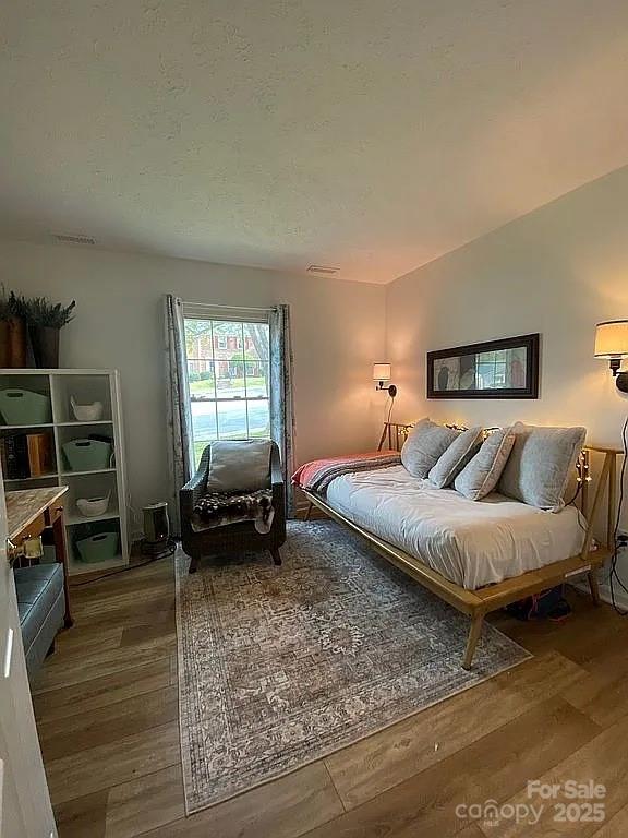 Property image 3 at 305 Wenwood Circle, Greenville, SC 29607